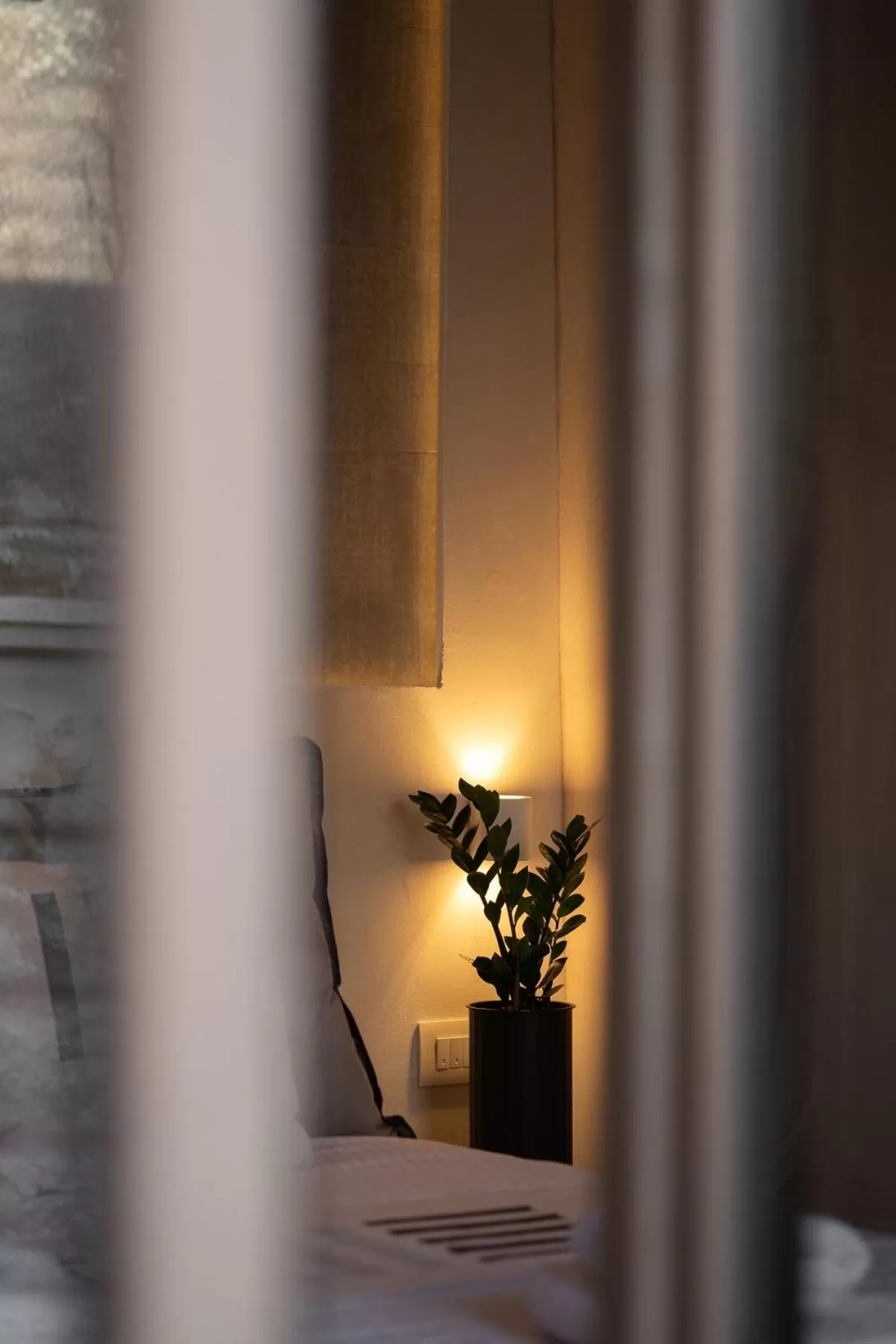 Decorative detail, Bed in Sutor Chic Manor hotel