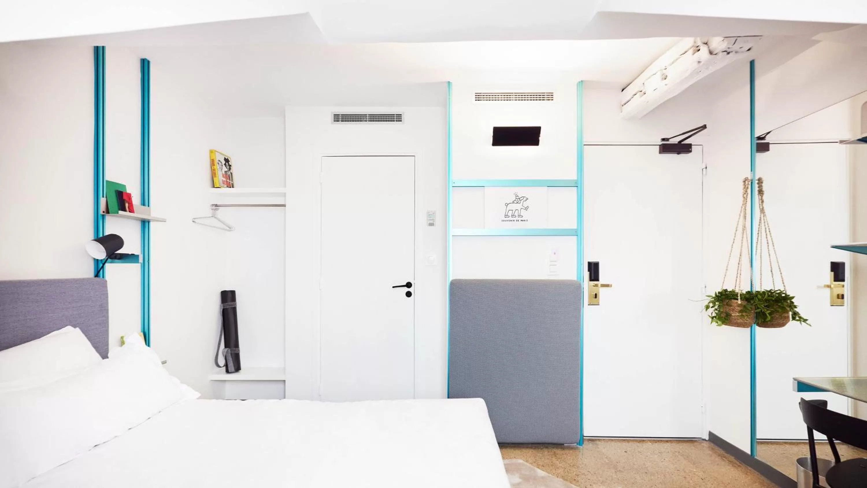 Bedroom, Bed in French Theory