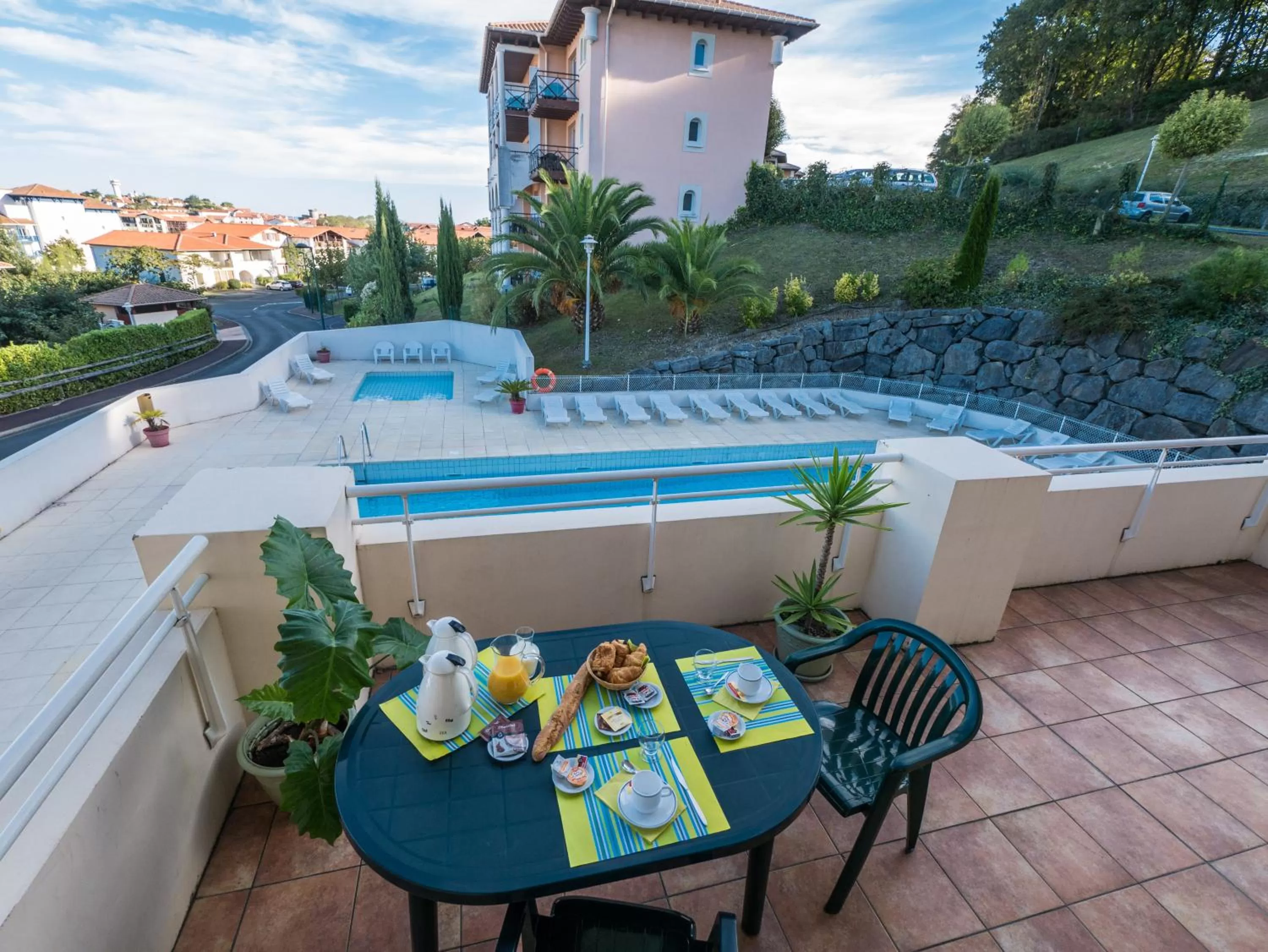 Facade/entrance in Résidence Mer & Golf Soko-Eder