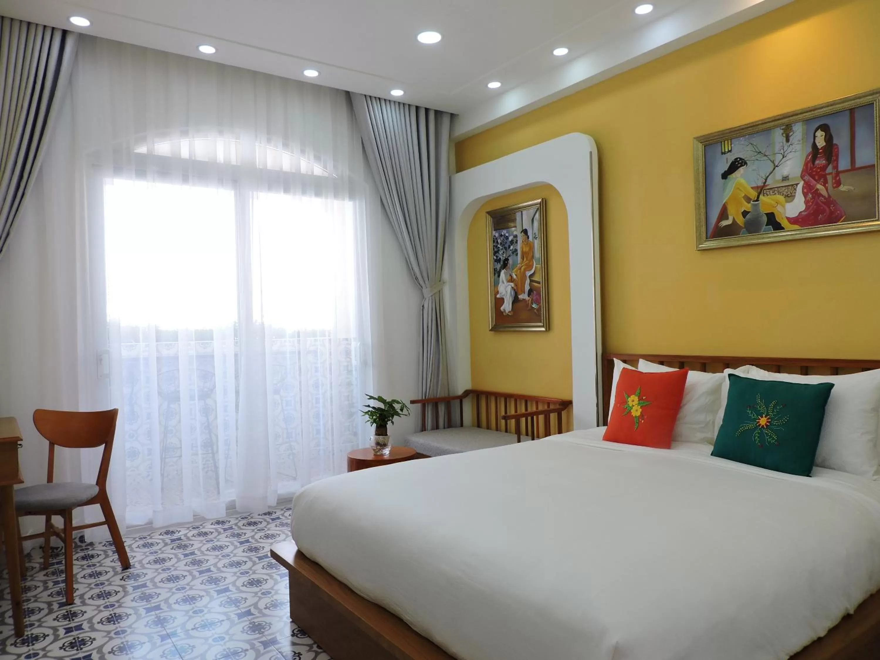 Photo of the whole room, Bed in Chez Mimosa Local - Free Laundry