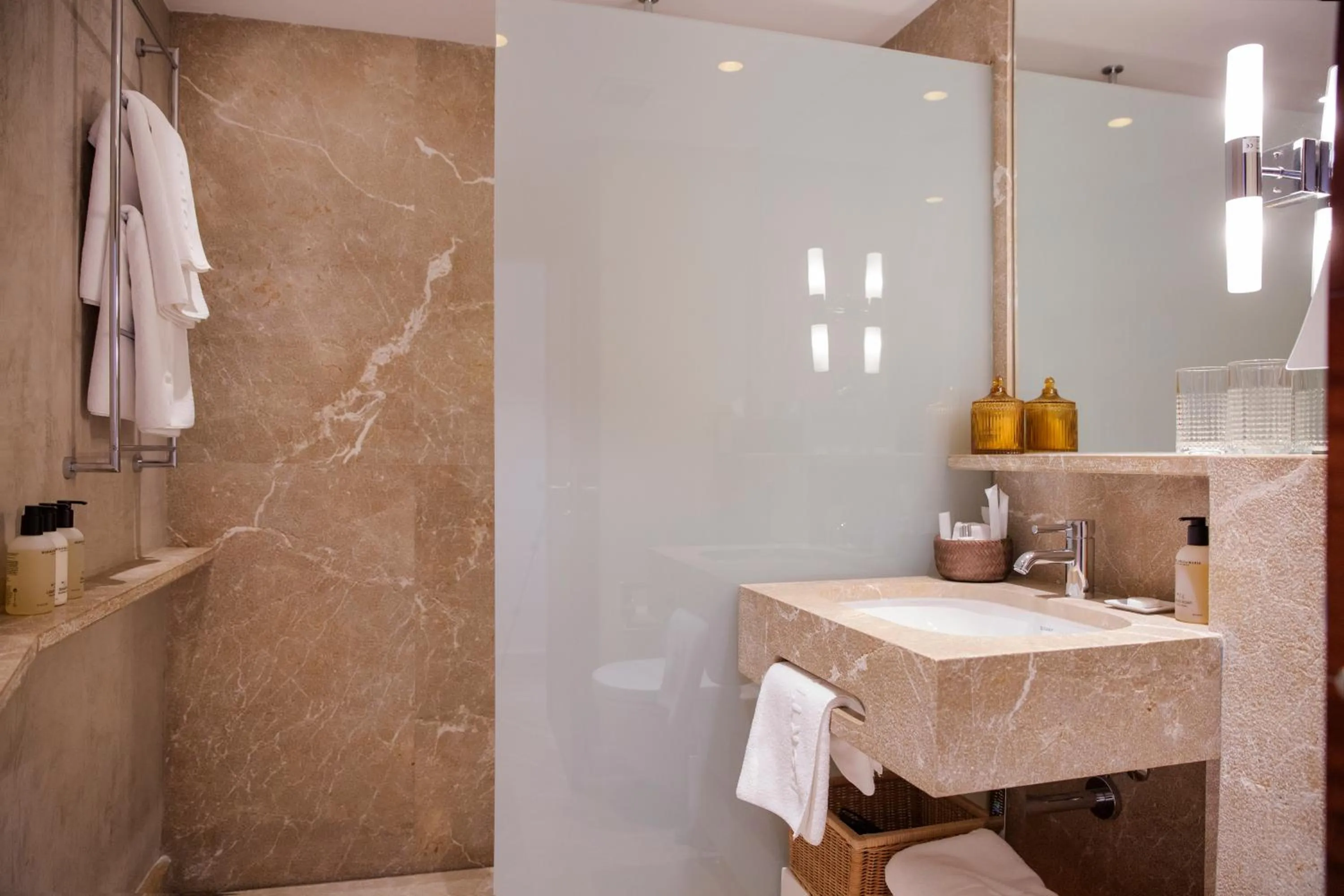 Bathroom in Portixol Hotel & Restaurant