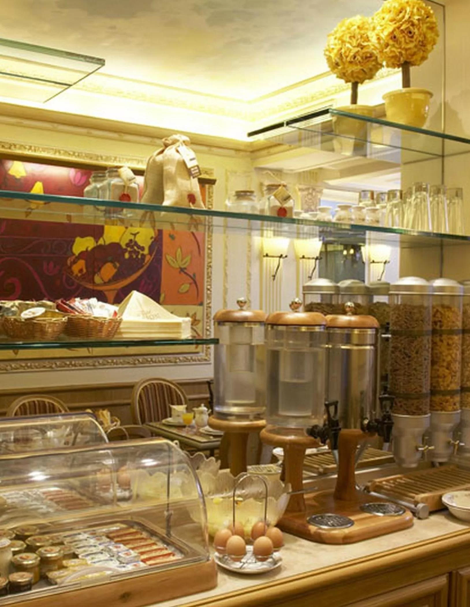 Food and drinks in Gavarni