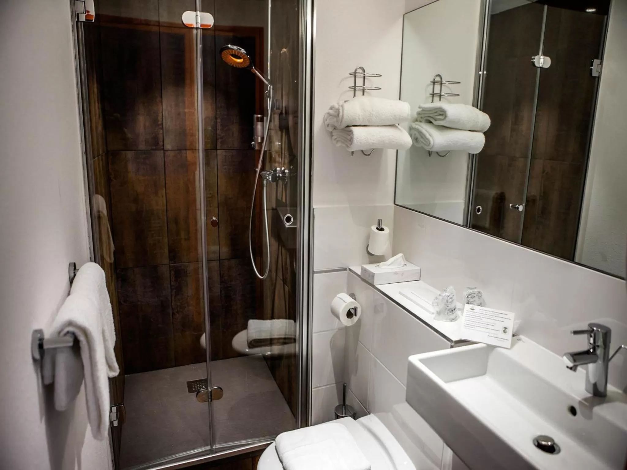 Bathroom in Hotel Gabriel