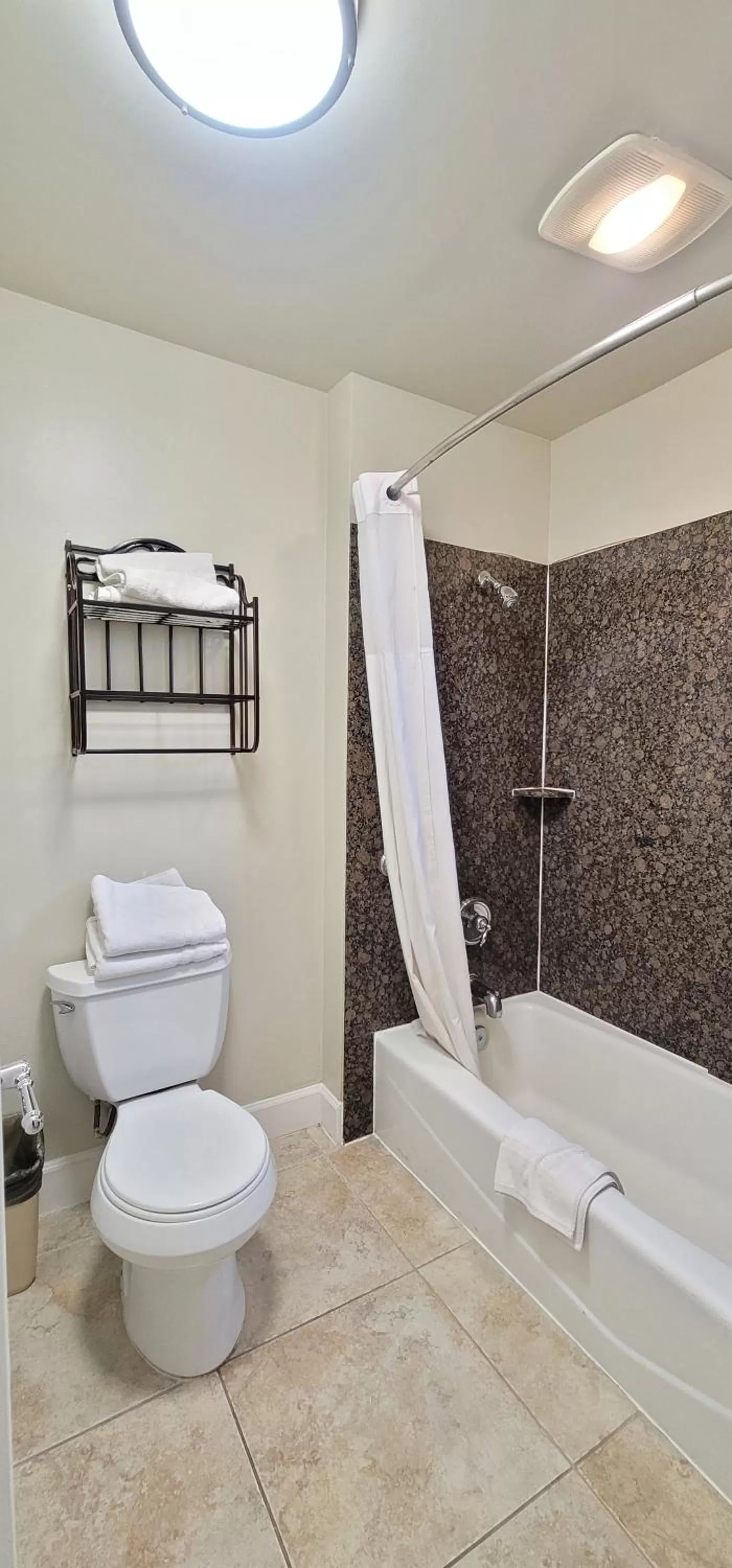 Bathroom in Beachwalker Inn & Suites