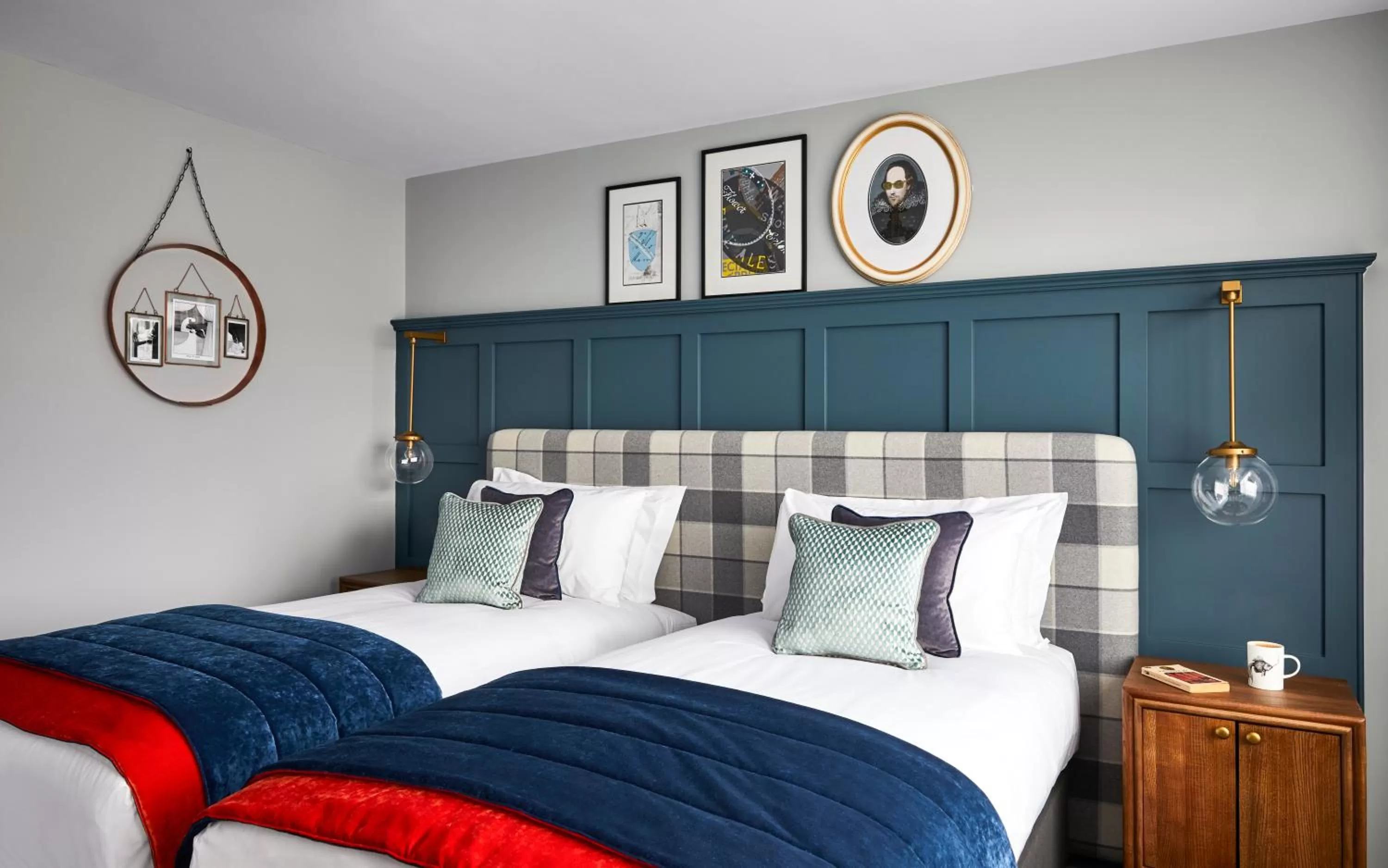 Photo of the whole room, Bed in Hotel Indigo - Stratford Upon Avon by IHG