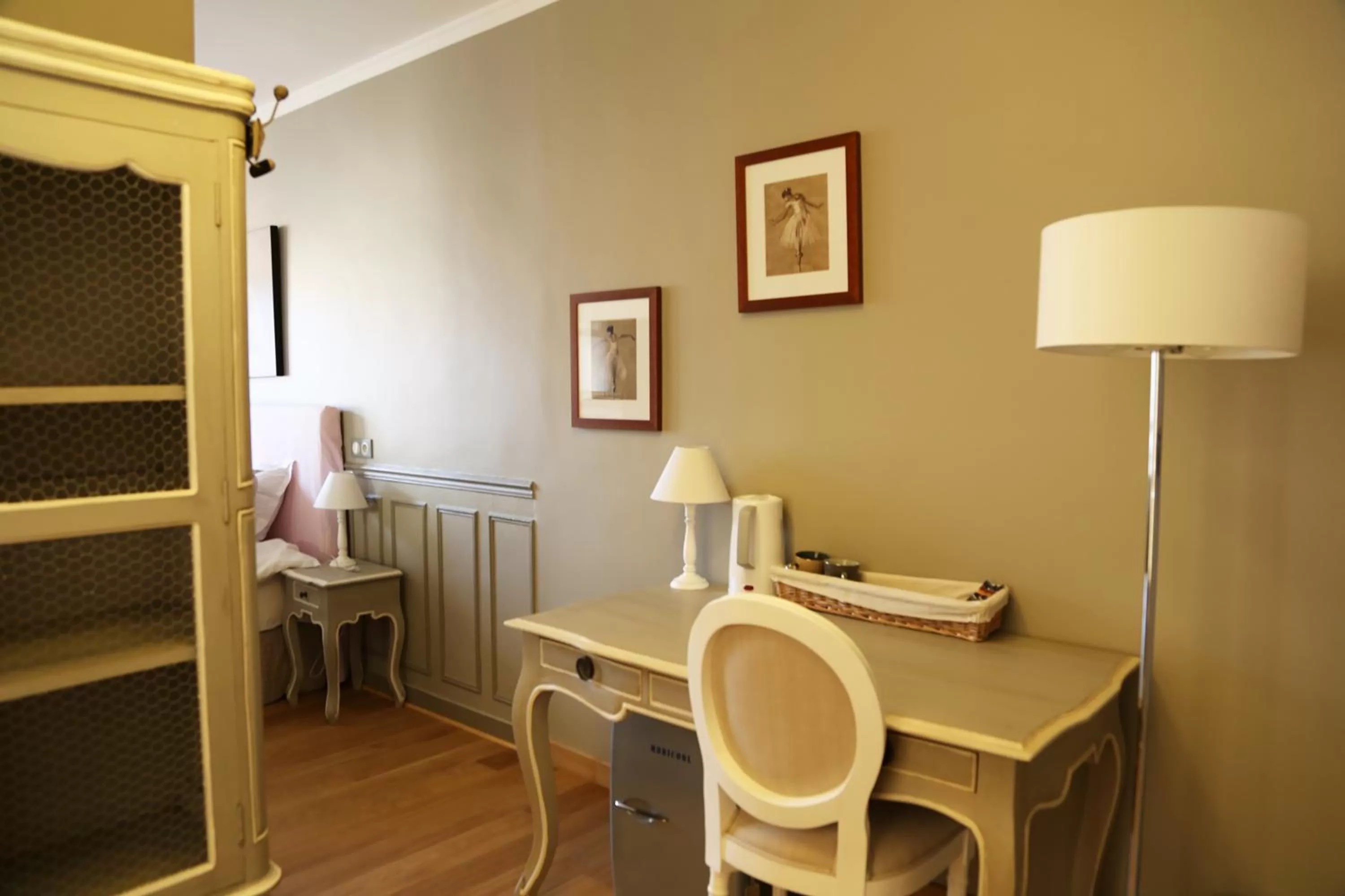 Living room in Les Suites de Vanves - Parc des expositions Porte de Versailles