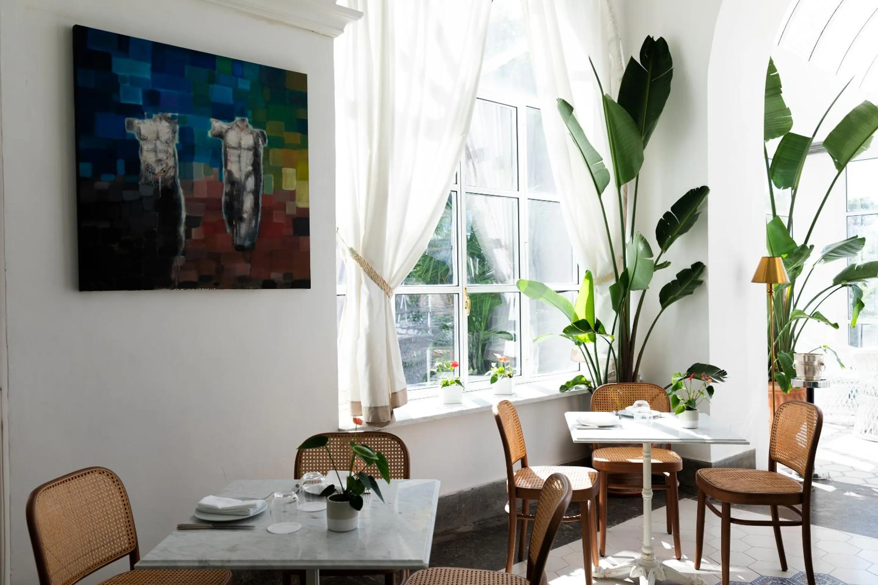 Restaurant/places to eat in Grand Hotel Cocumella