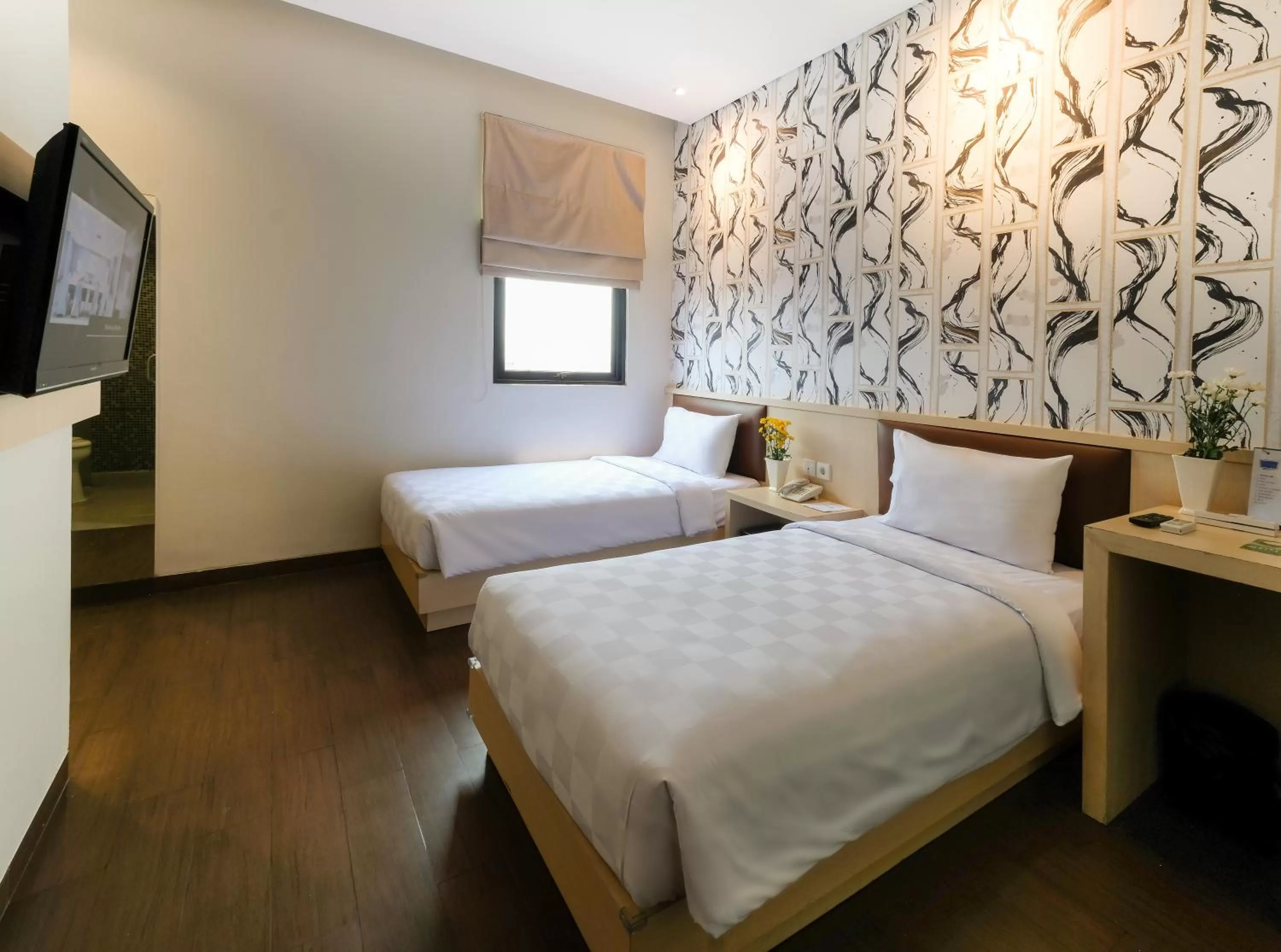 Deluxe Twin Room in Hotel 88 Mangga Besar 62 Lokasari By WH