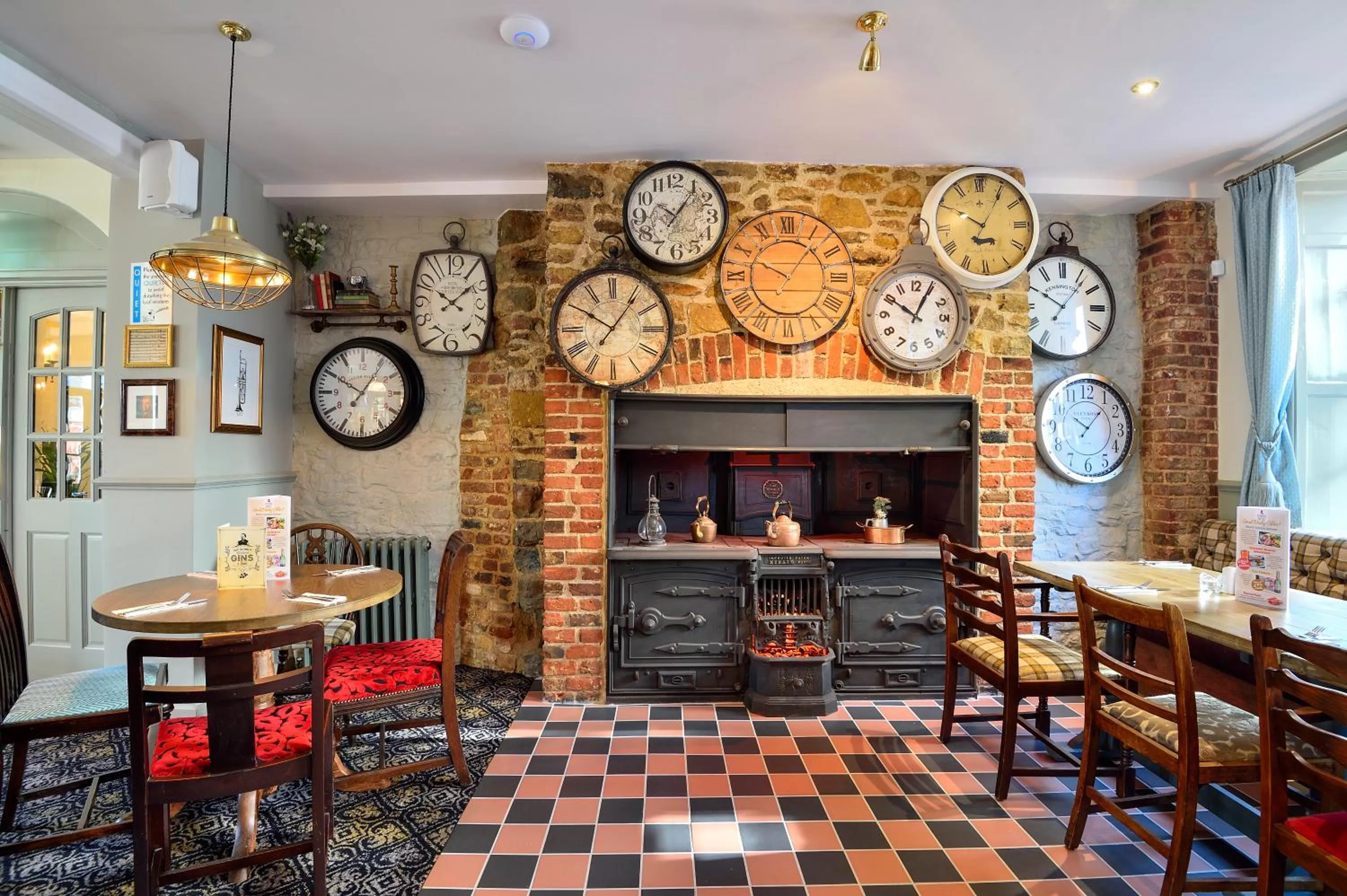 Restaurant/places to eat in The George Hotel