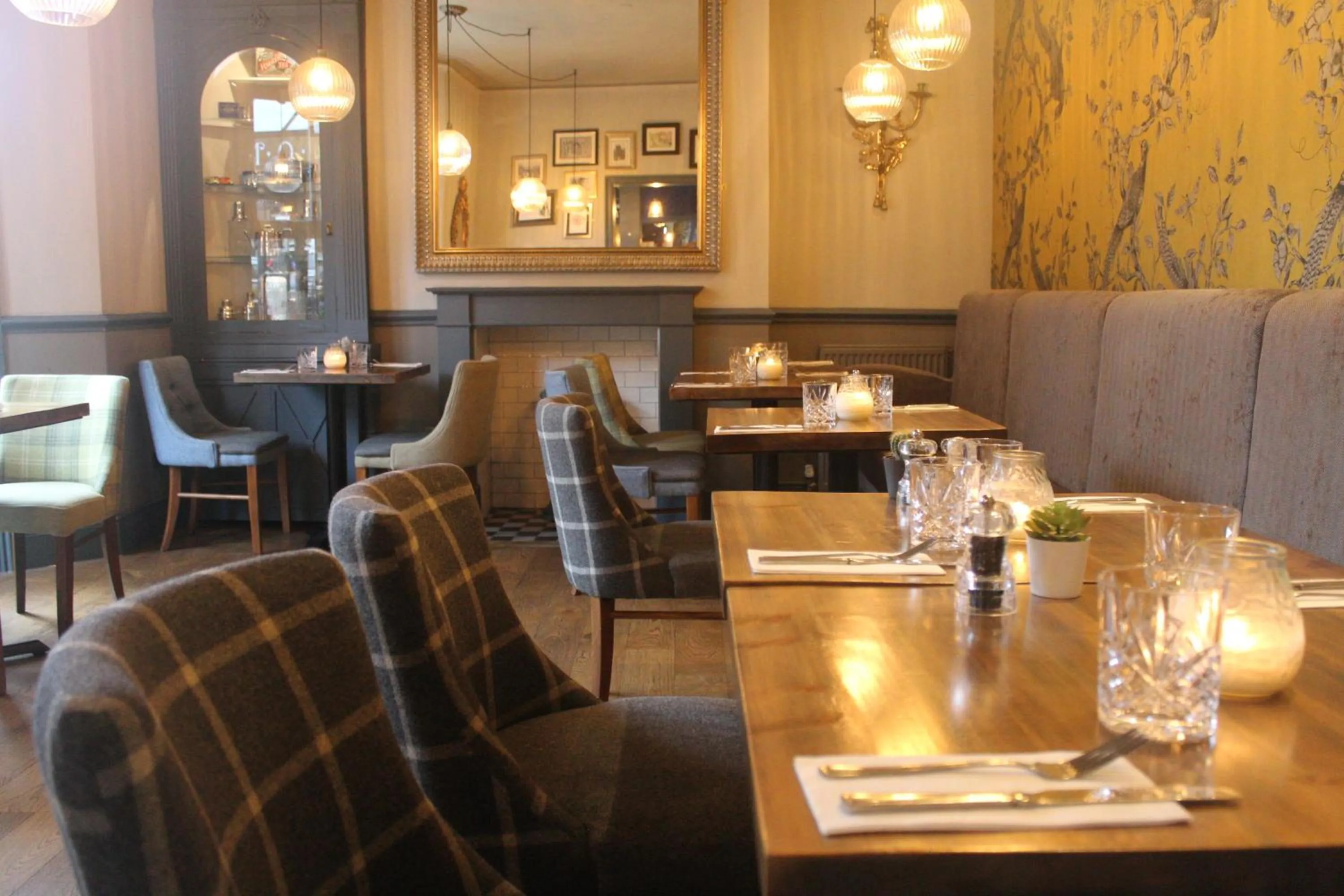 Restaurant/places to eat in The Inn at Cheltenham Parade