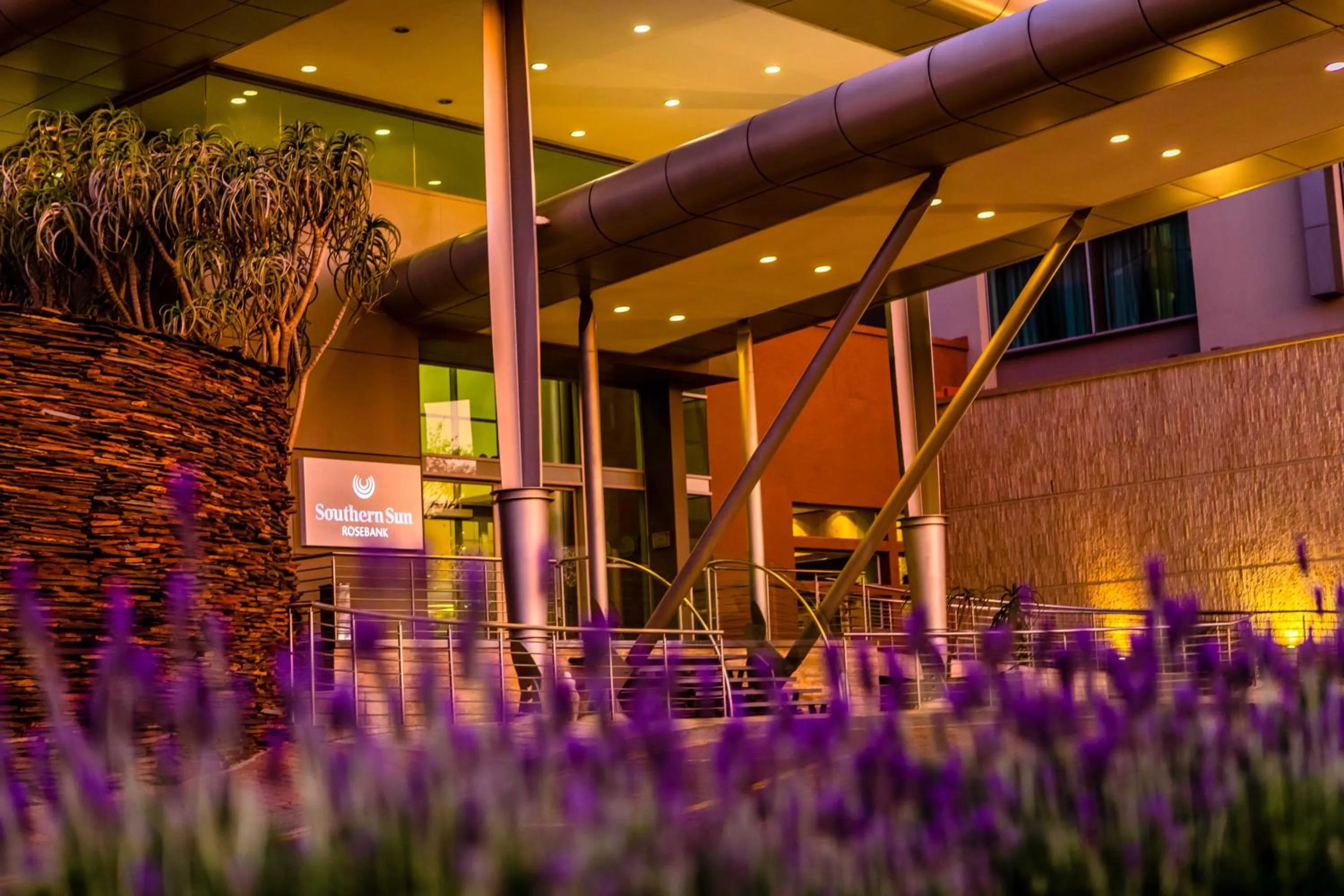 Property building in Southern Sun Rosebank, Johannesburg