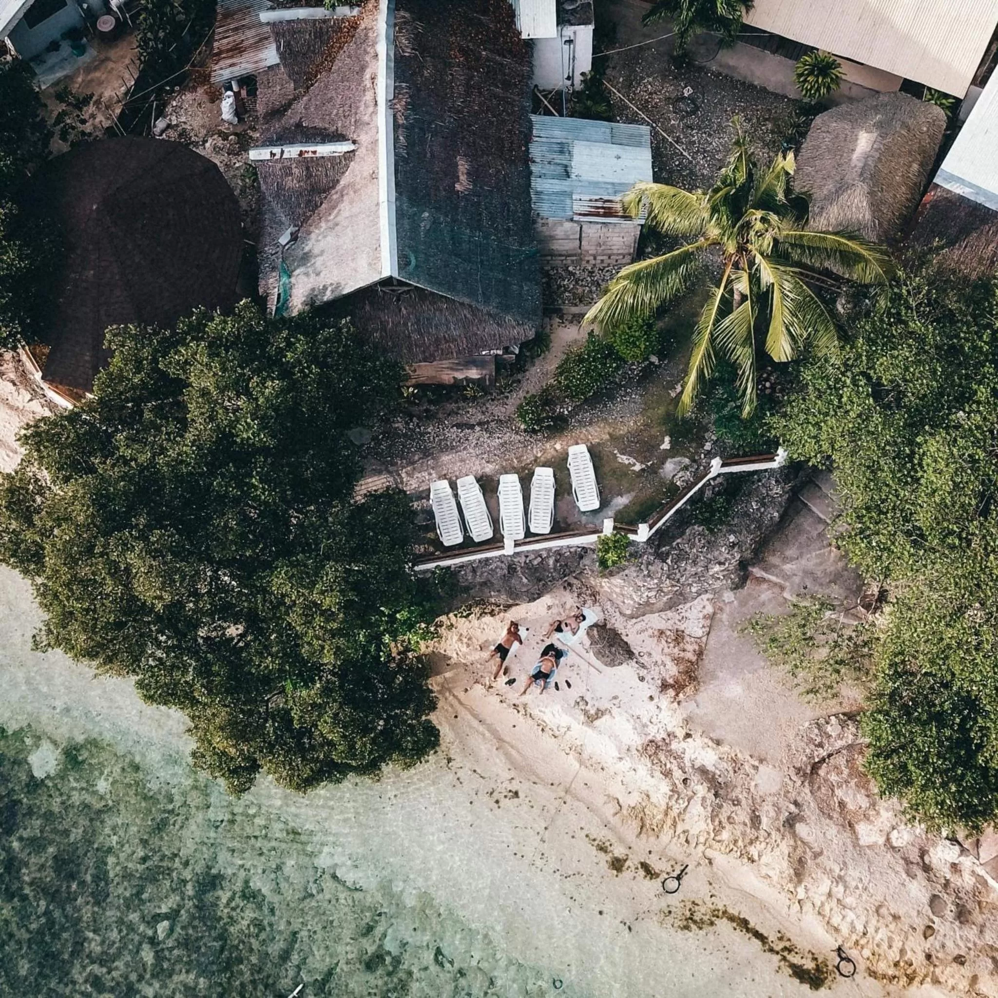 Property building in Pescador View - Beach Resort & Restaurant