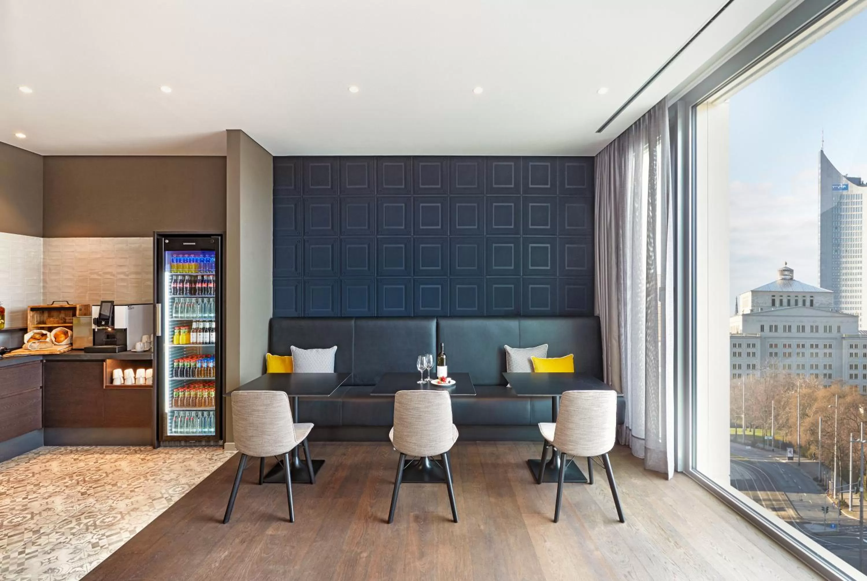 Lounge or bar in HYPERION Hotel Leipzig