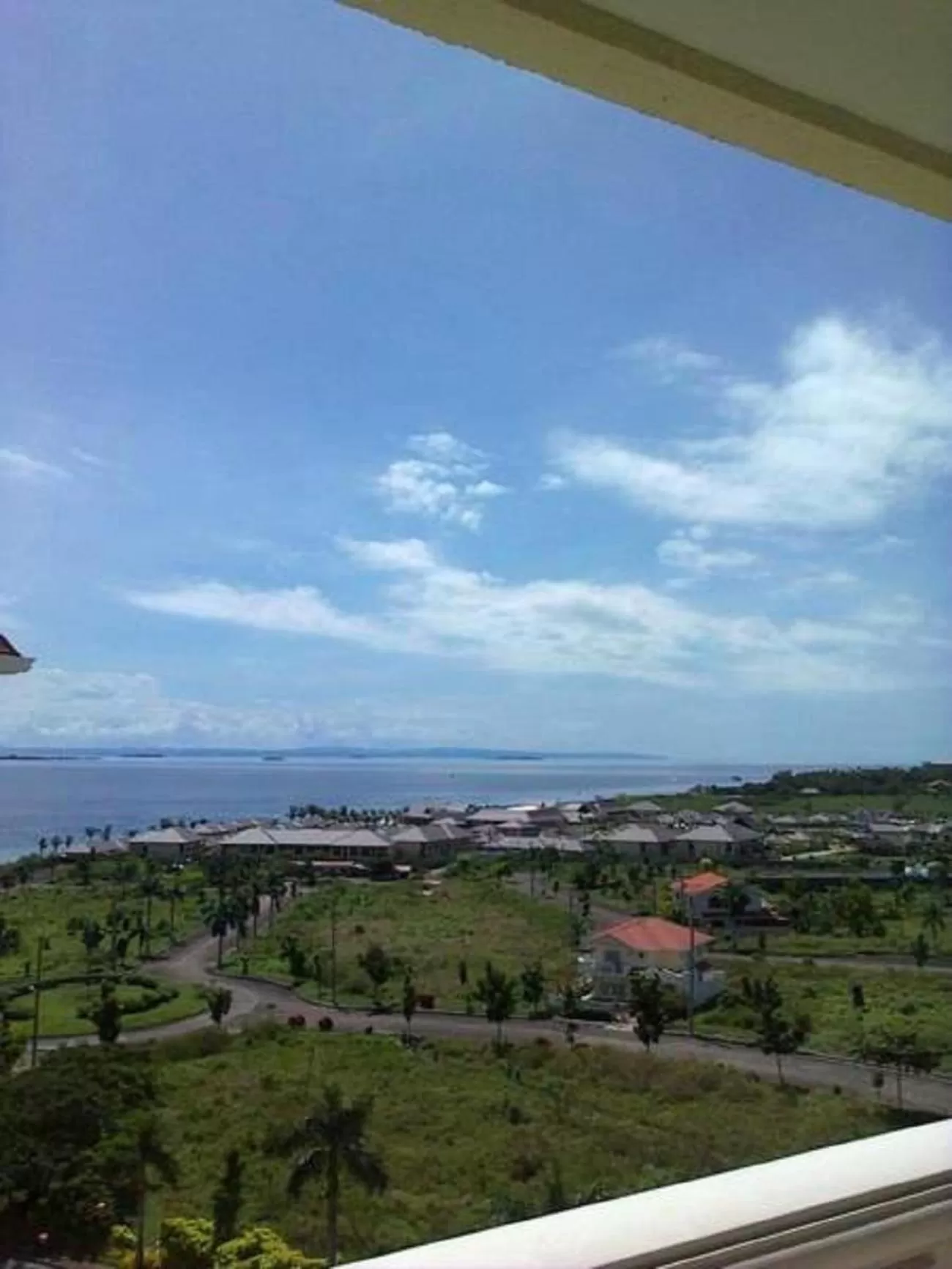 Sea view in La Mirada Residence Condo, Large 1 bedroom ,Ocean views, Breakfast, fast WiFi , Netflix, beach resort