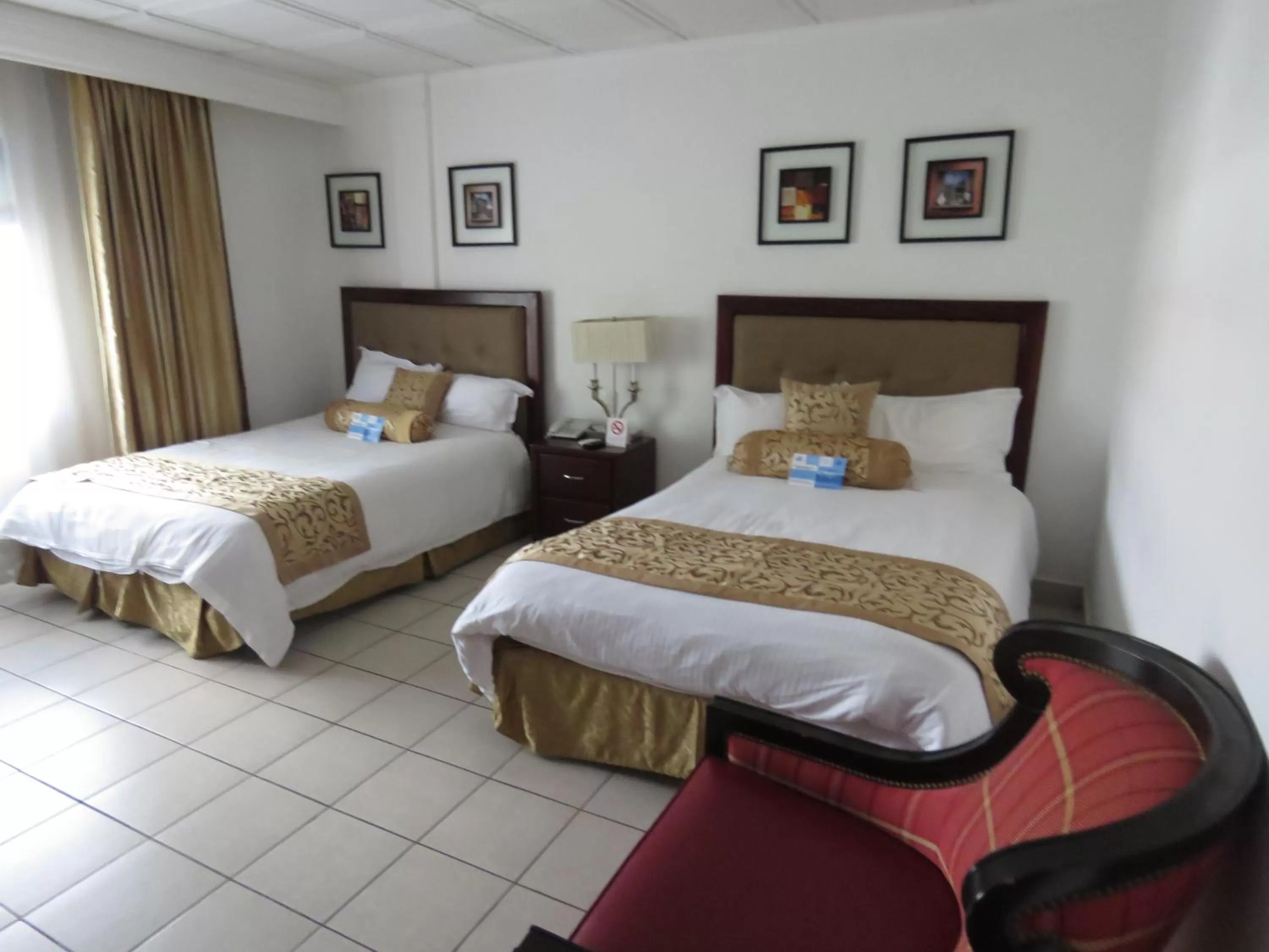 Photo of the whole room, Bed in Gran Hotel Nacional