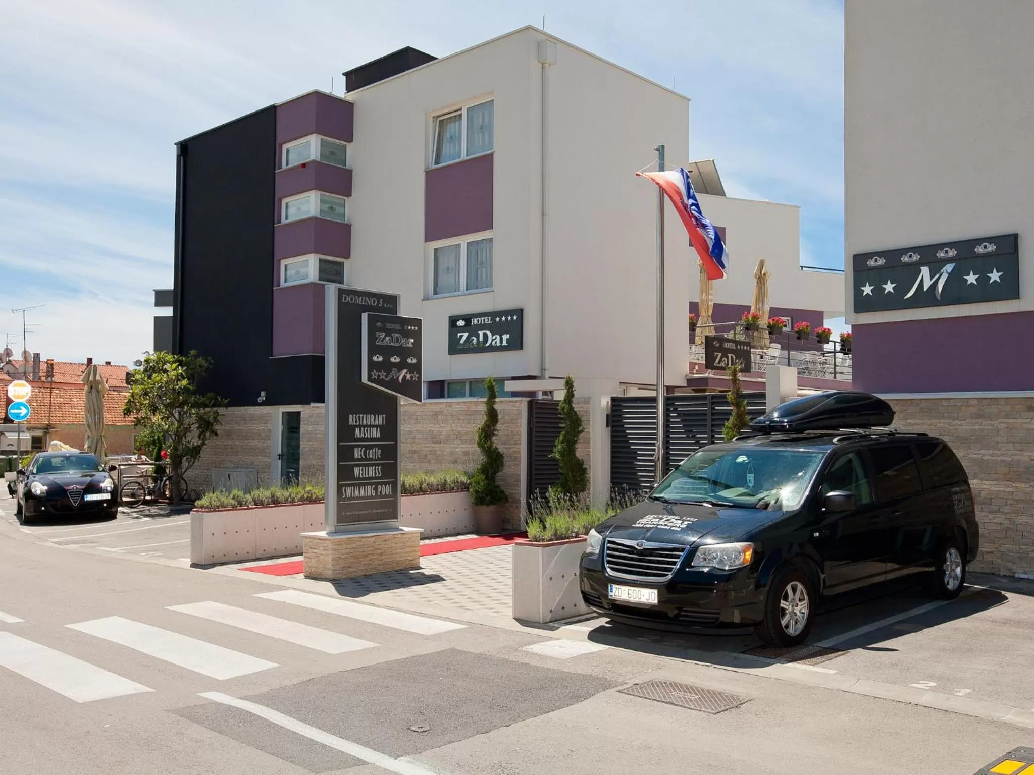 Facade/entrance in Hotel ZaDar