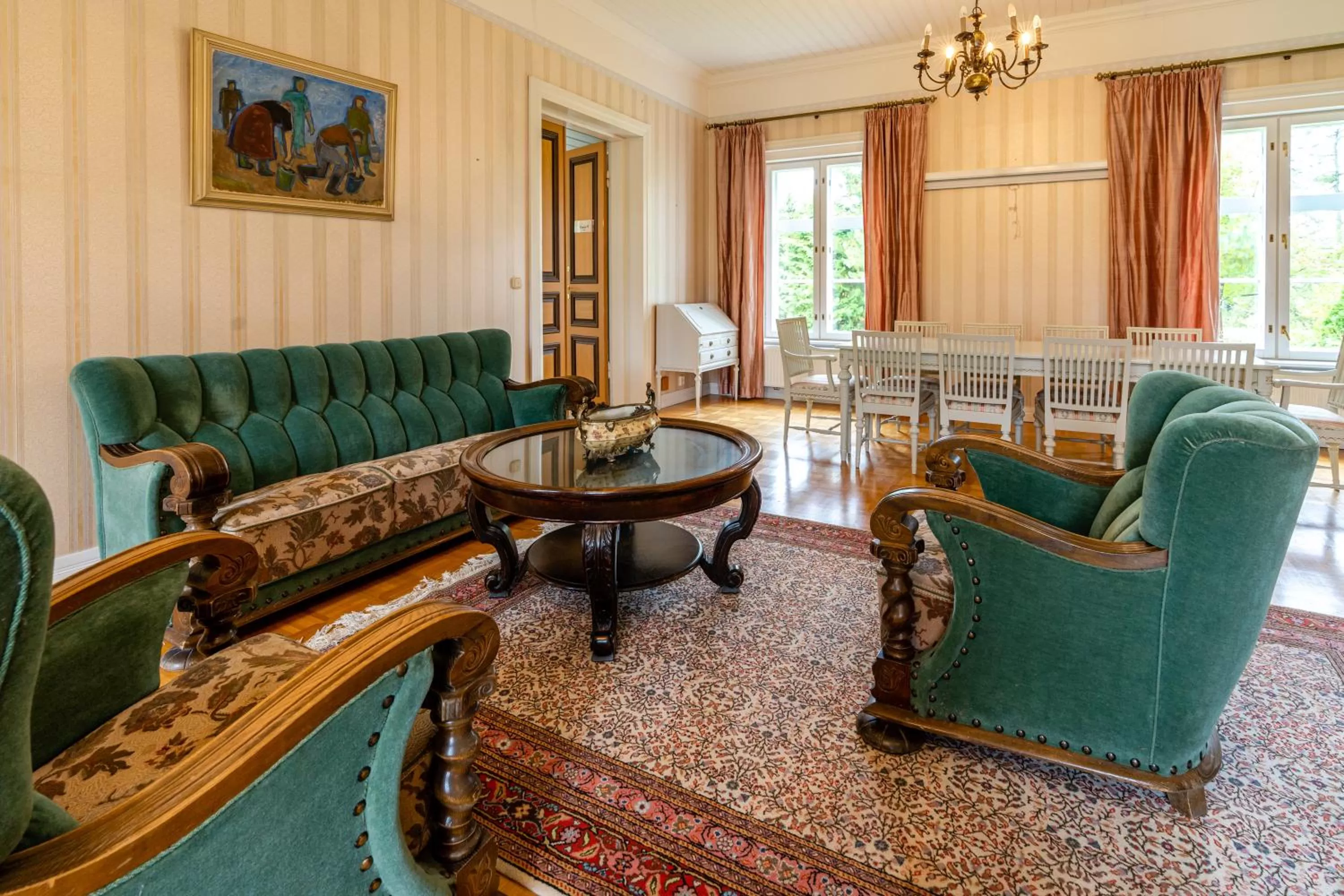 Seating area in Haapala Brewery restaurant and accommodation