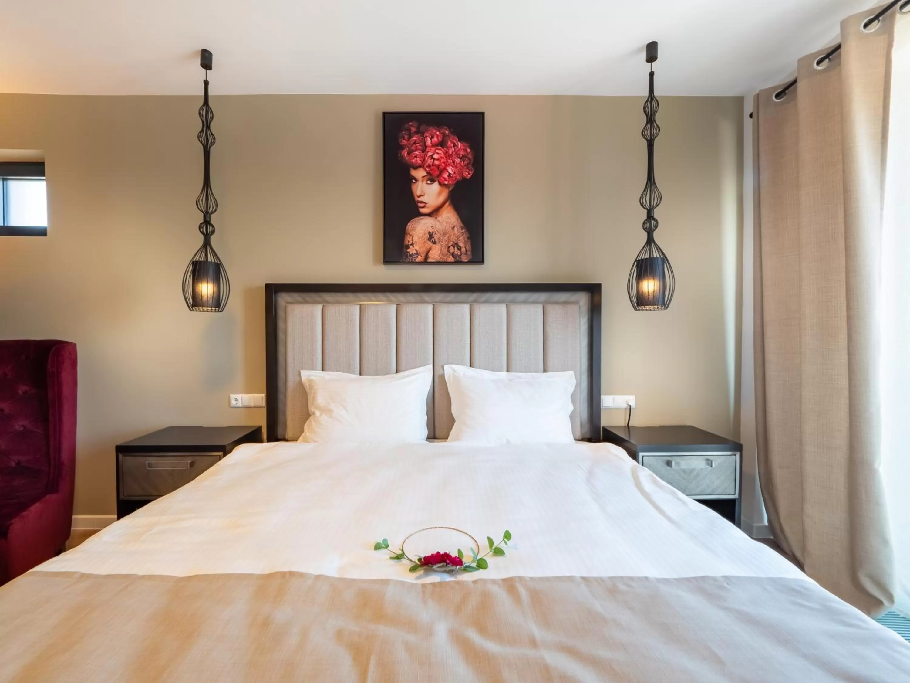 Bed in Signature Aparthotel - Boutique