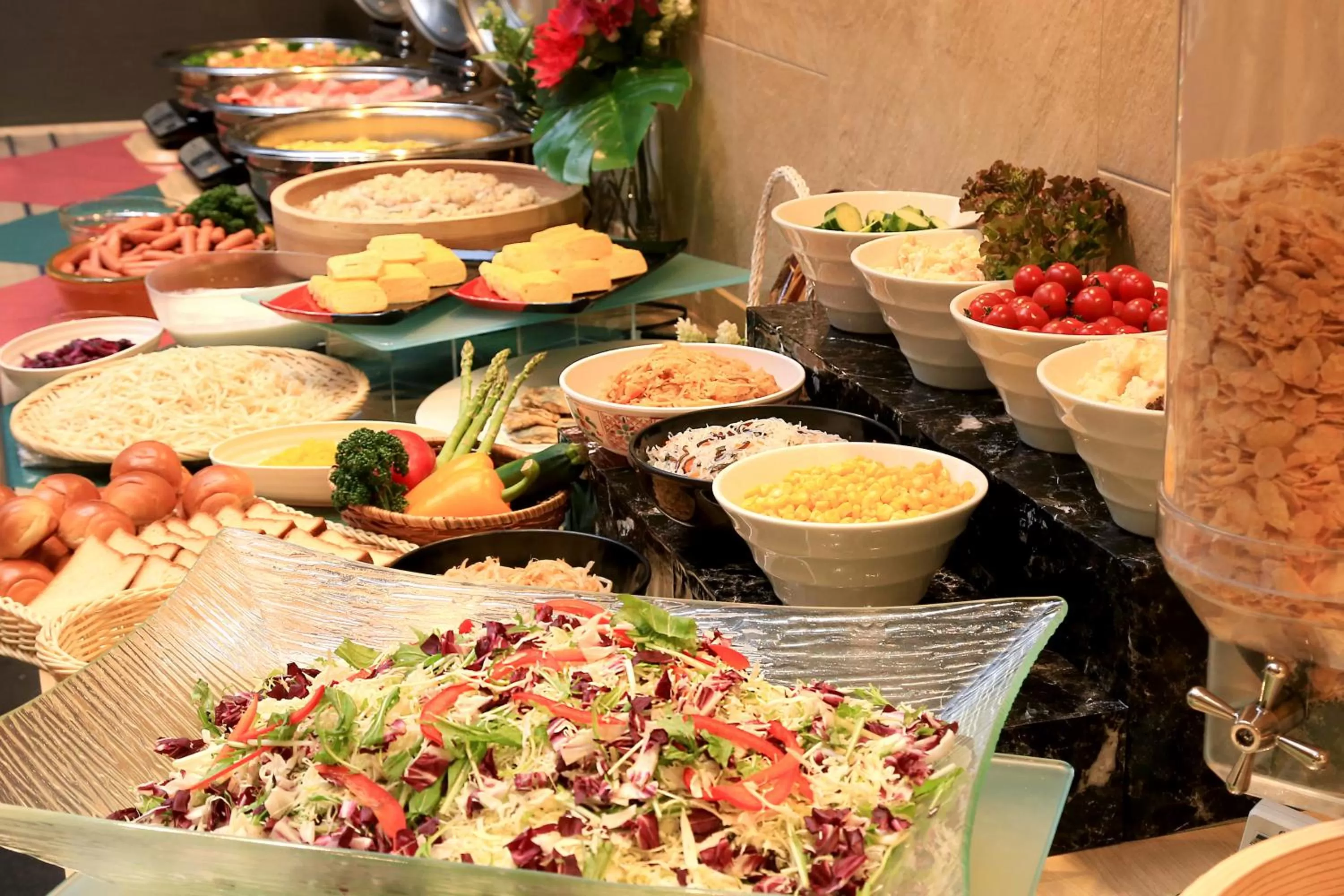 Buffet breakfast in Izumisano Center Hotel Kansai International Airport