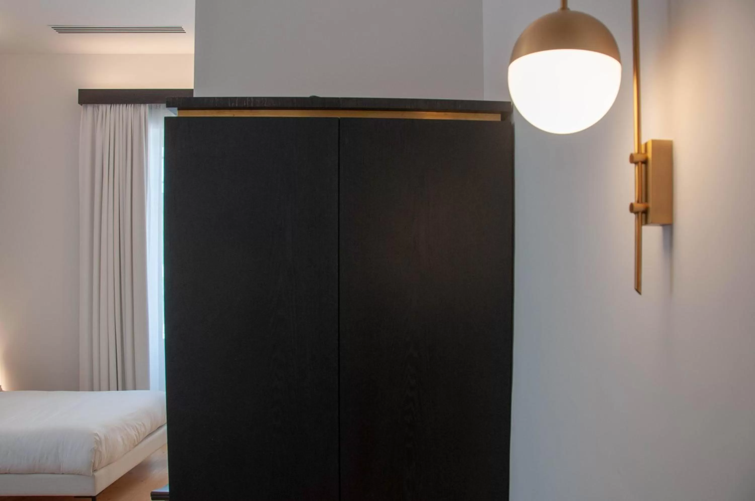 Decorative detail, Bed in S Paul City Hotel