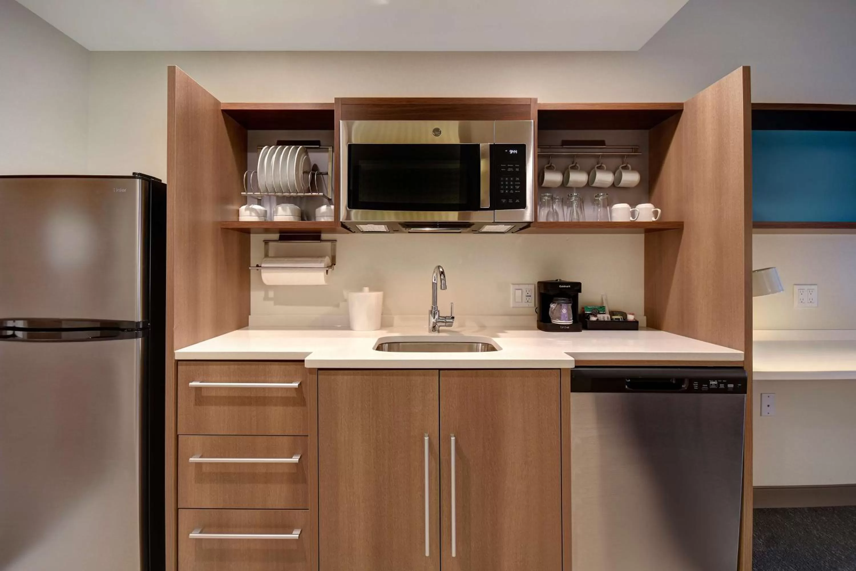 Kitchen or kitchenette in Home2 Suites by Hilton Troy