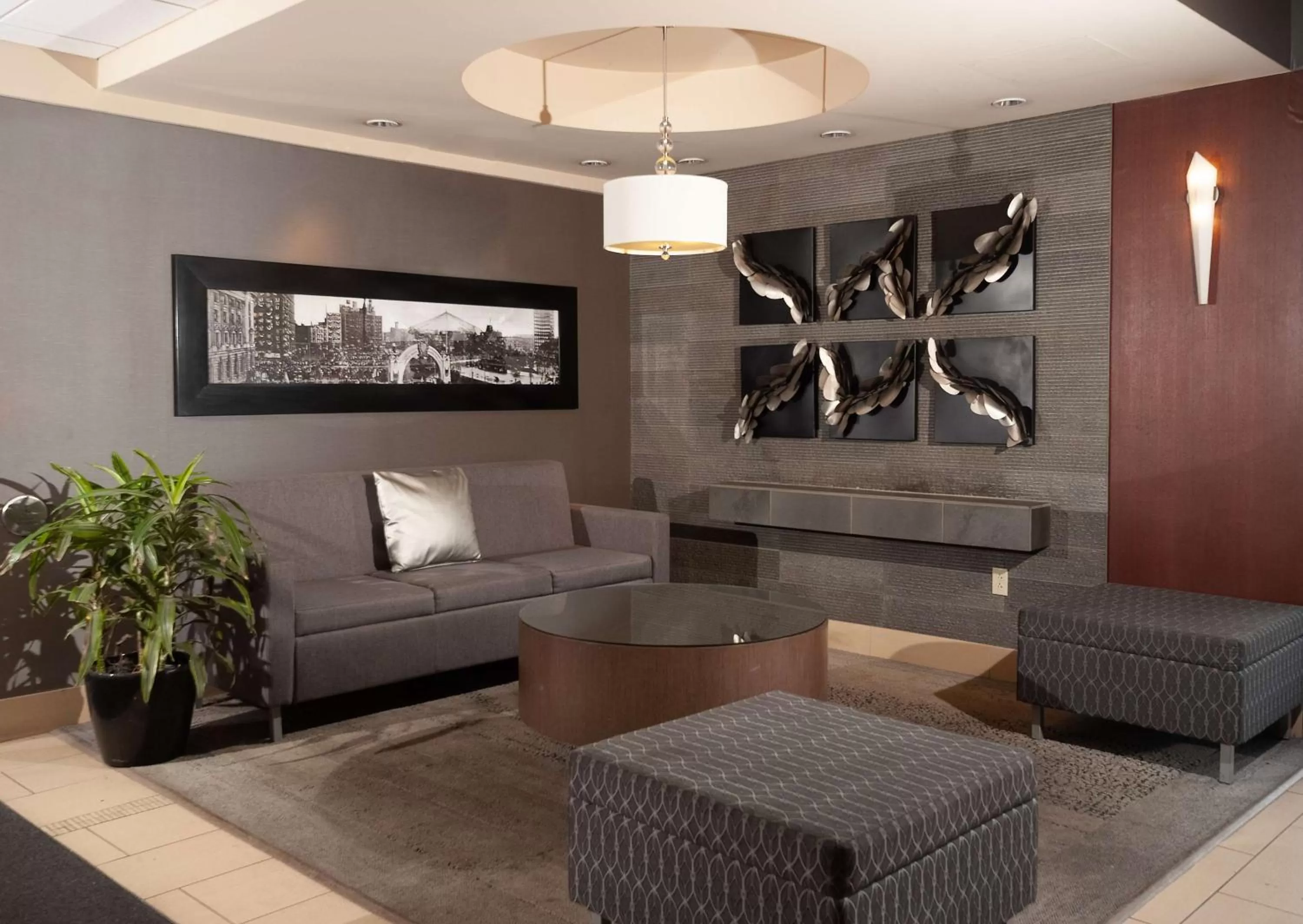 Lobby or reception in DoubleTree by Hilton Hotel Cleveland Downtown - Lakeside