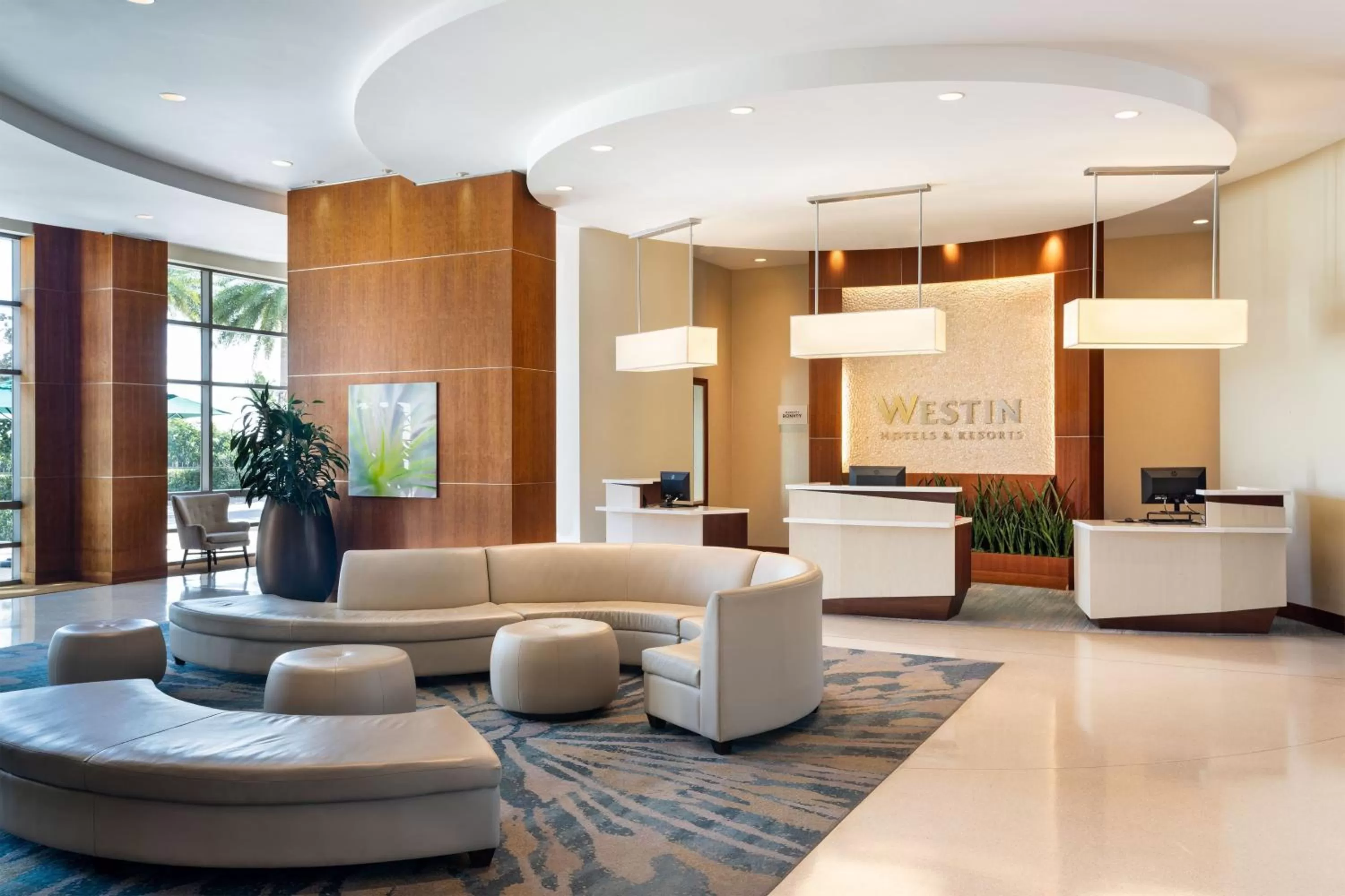 Lobby or reception in The Westin Tampa Bay