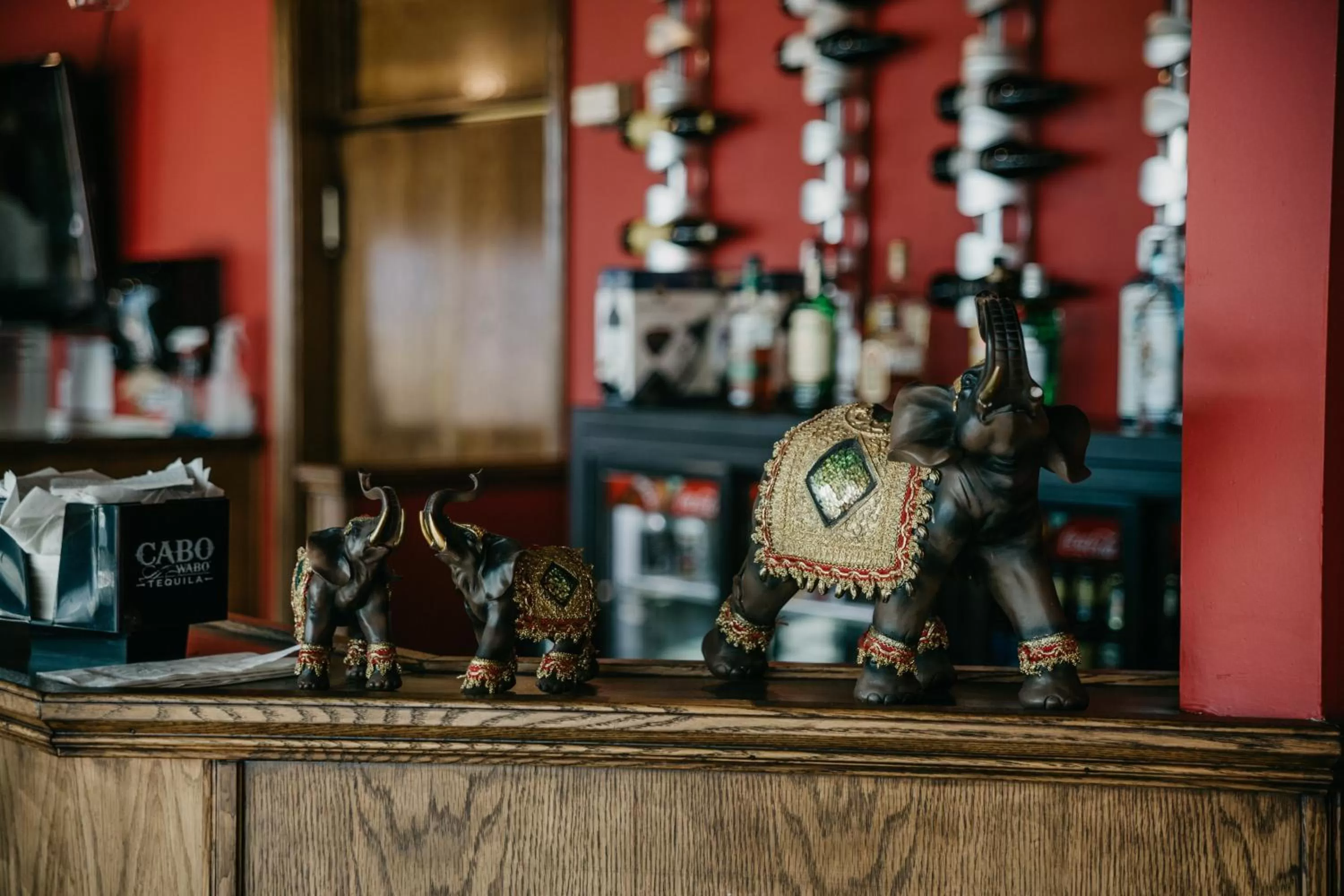 Restaurant/places to eat in Golden Village Lodge