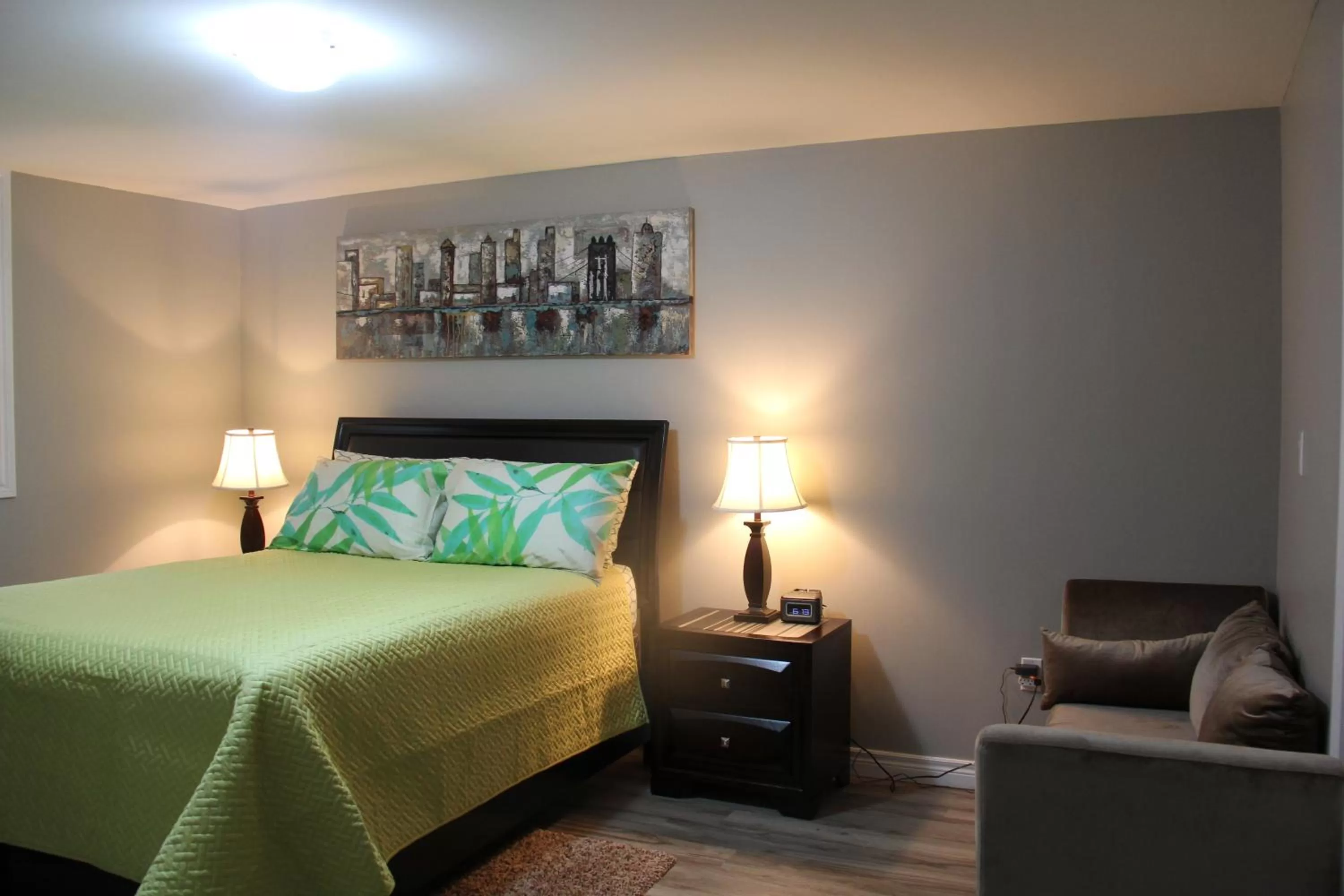 Photo of the whole room in Serendib Bed and Breakfast