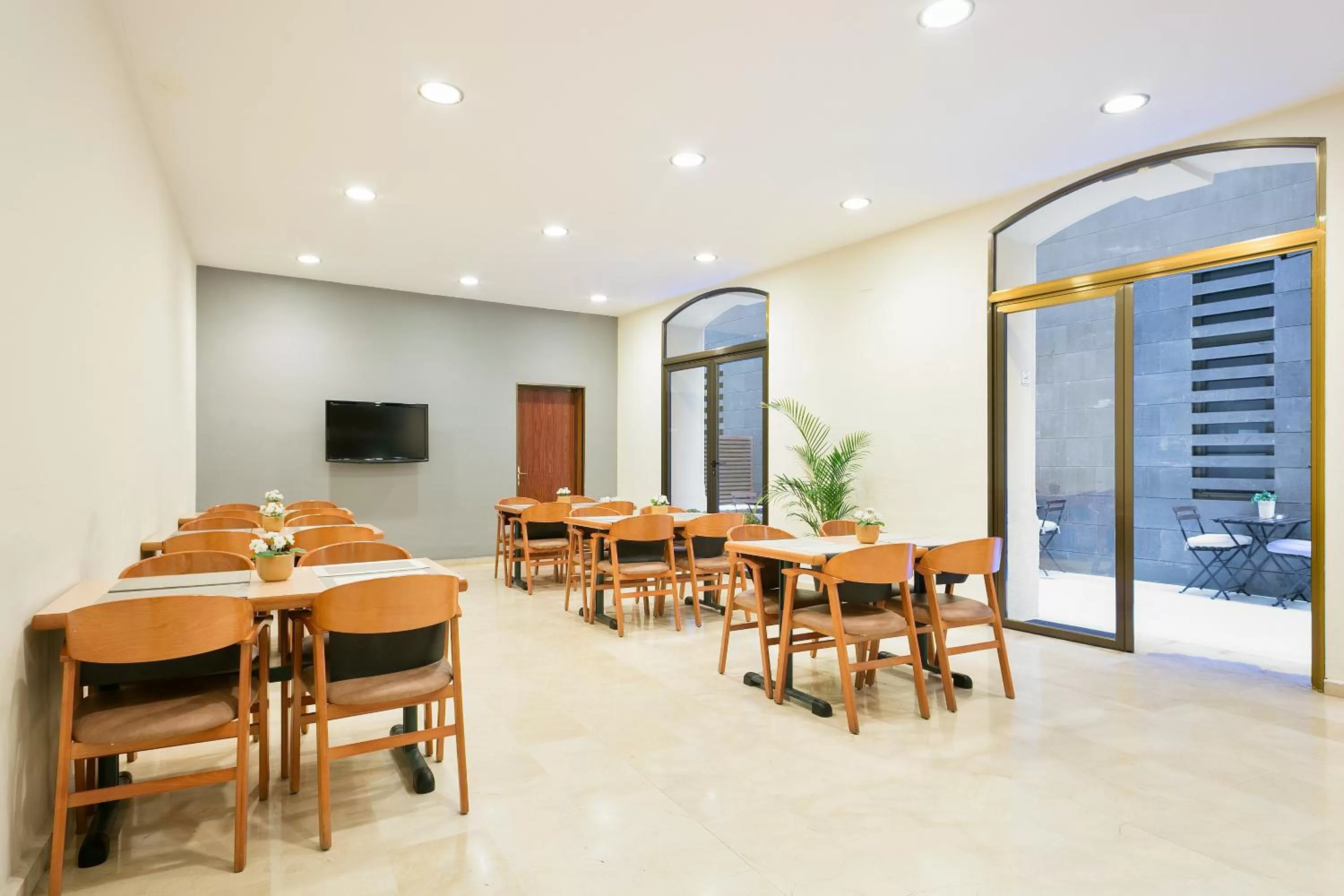 Dining area in Hotel Condal