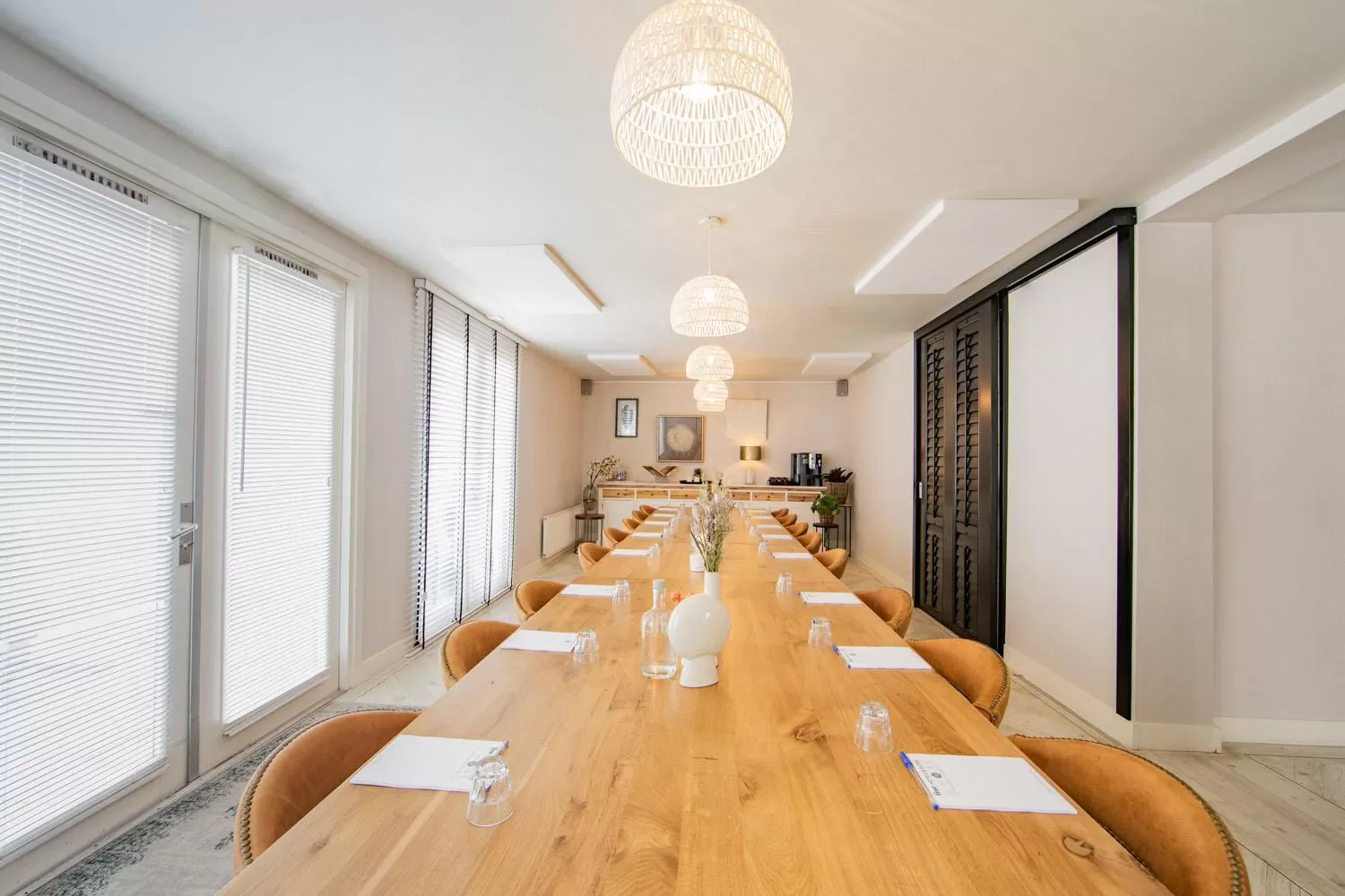 Meeting/conference room in Stadsvilla Hotel Mozaic Den Haag