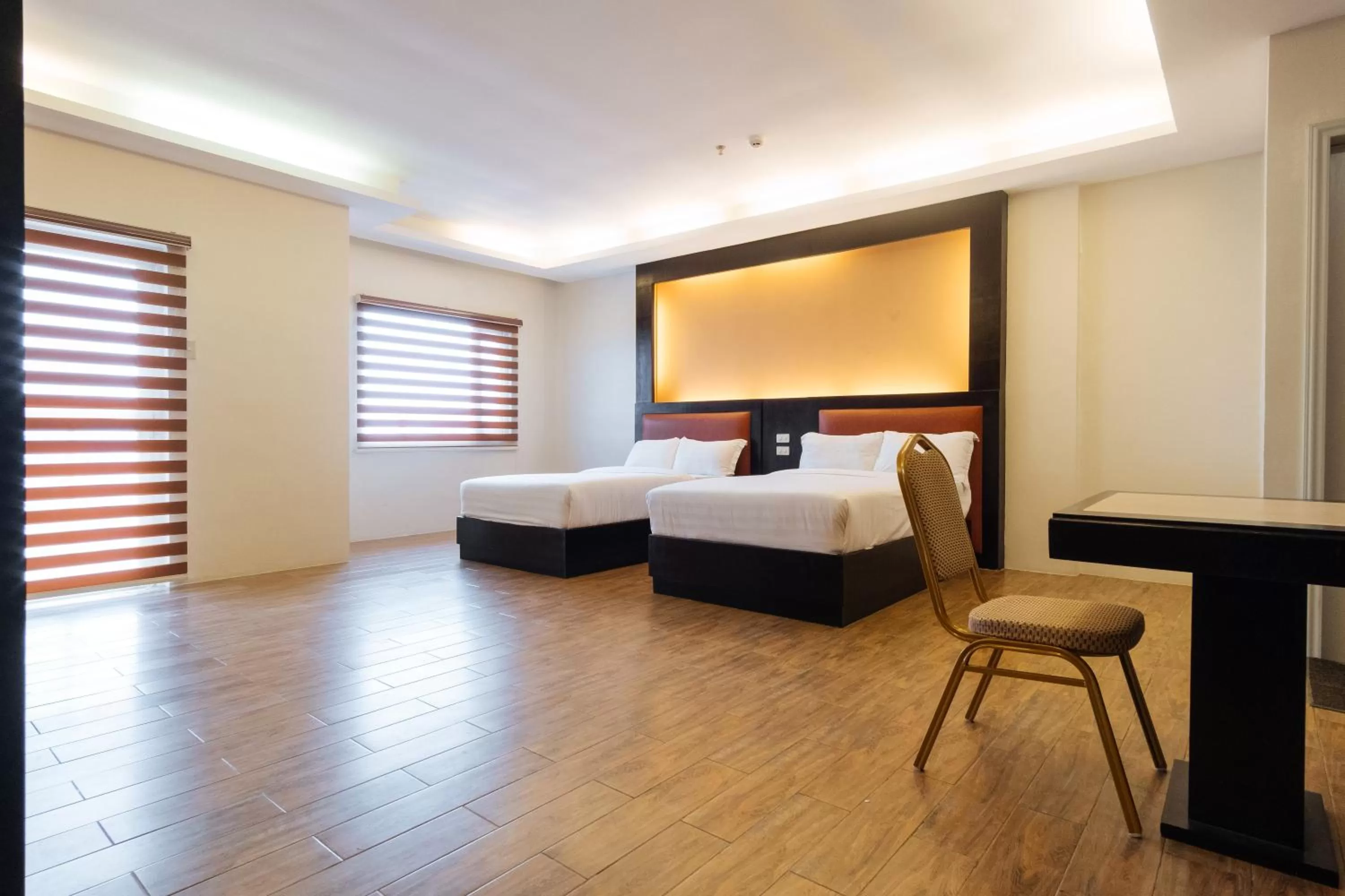 Bedroom in Northpointe Residences