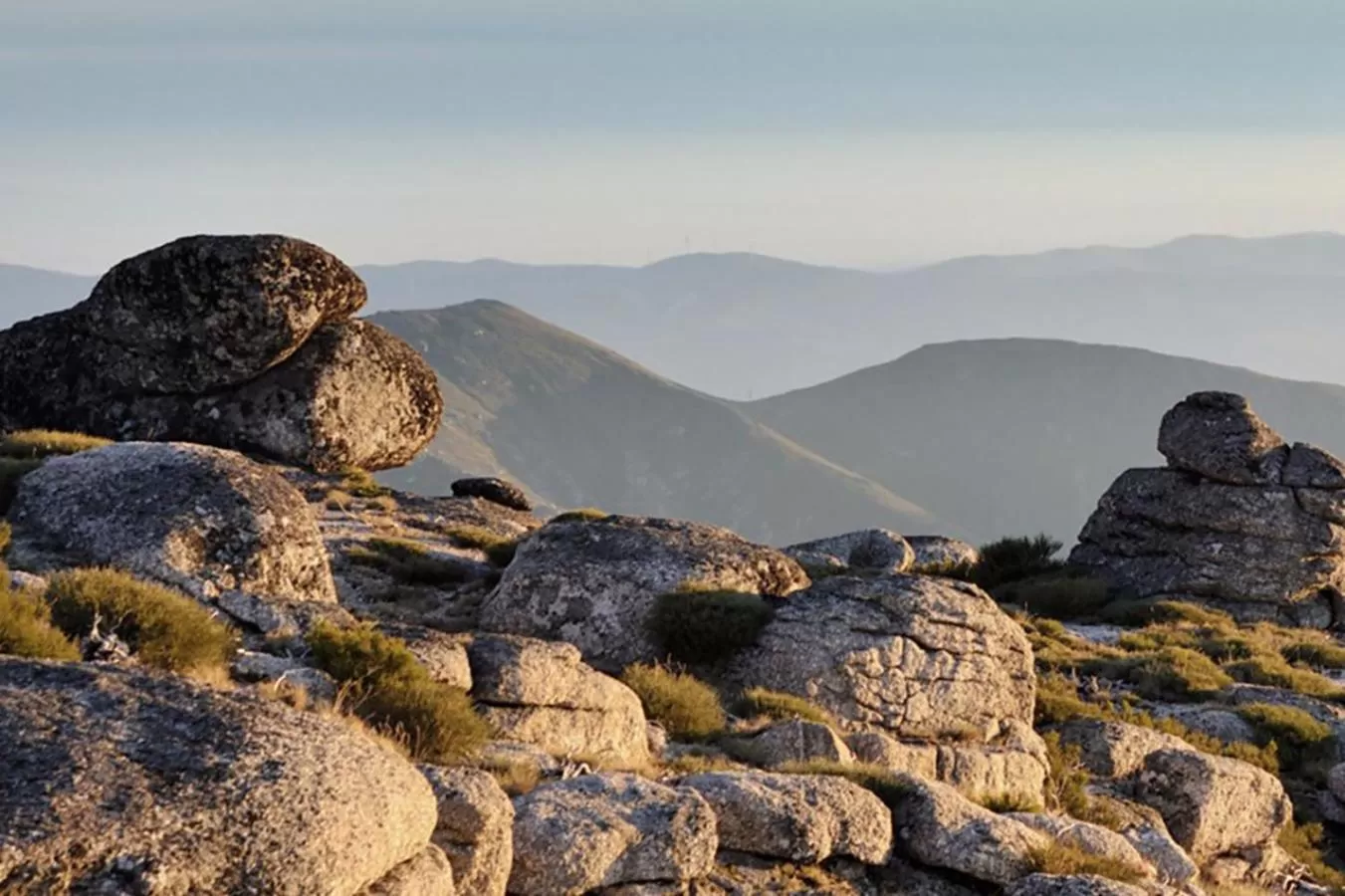 Natural landscape in Casa das Penhas Douradas - Burel Expedition Hotel