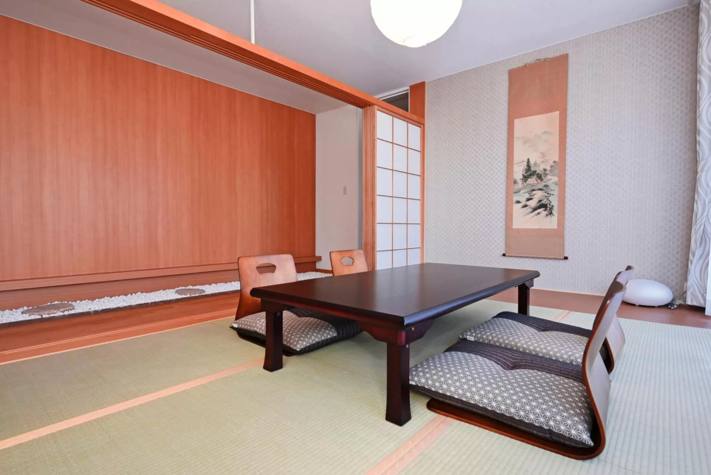 Living room in Hostel PLEASURE MARUYAMA