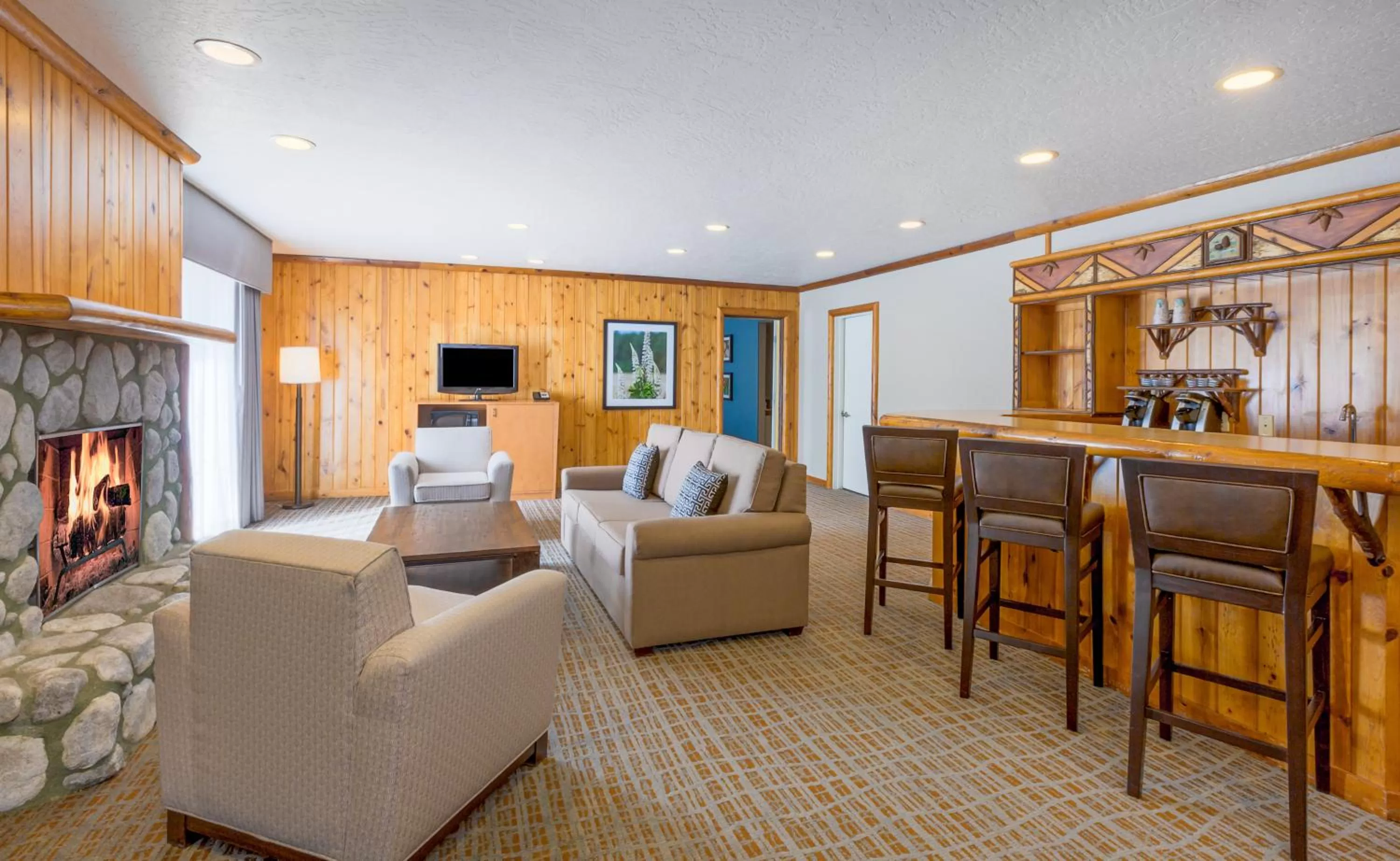 Photo of the whole room in Holiday Inn Resort The Lodge at Big Bear Lake by IHG
