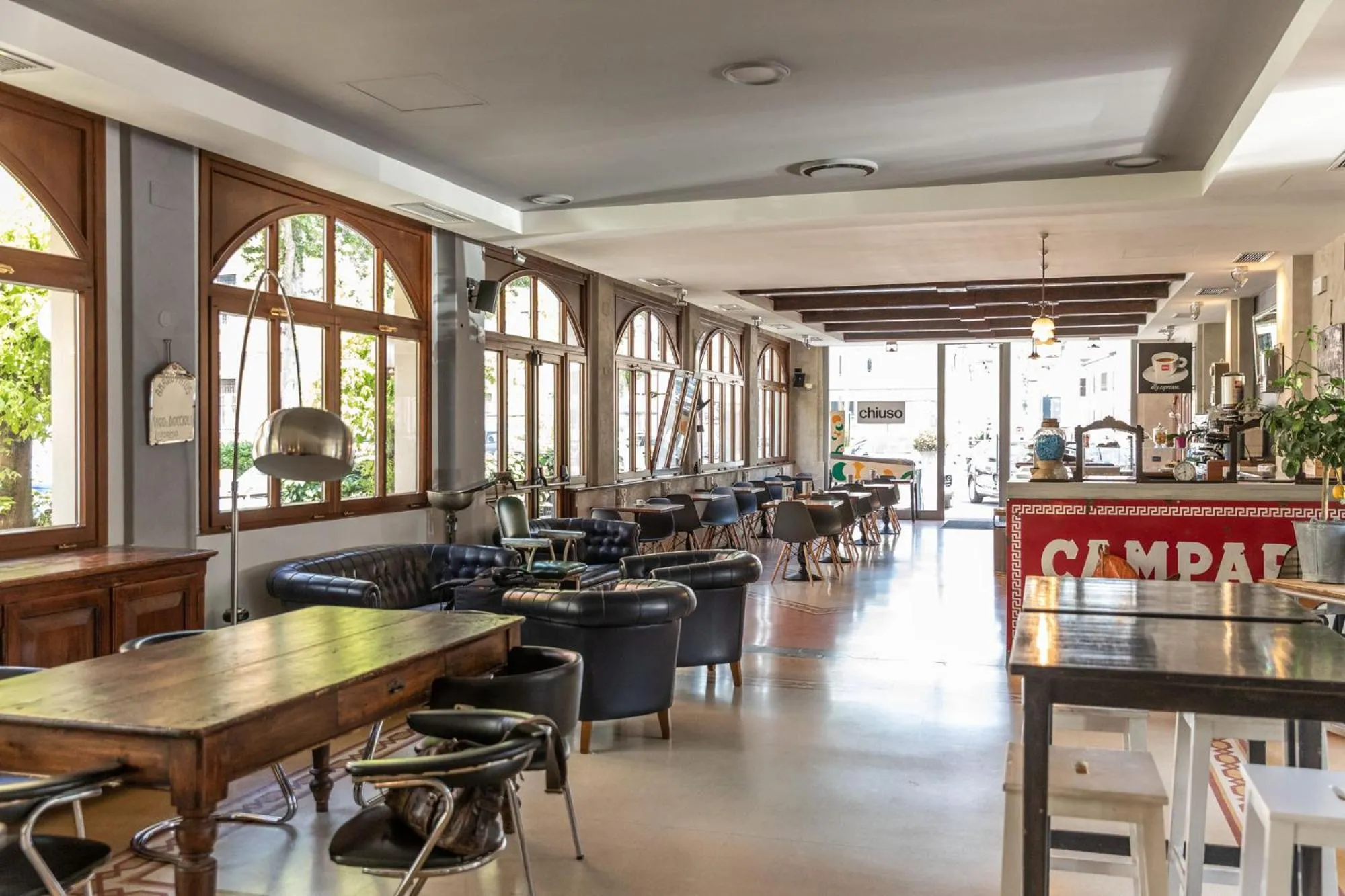 Restaurant/places to eat in Mathis