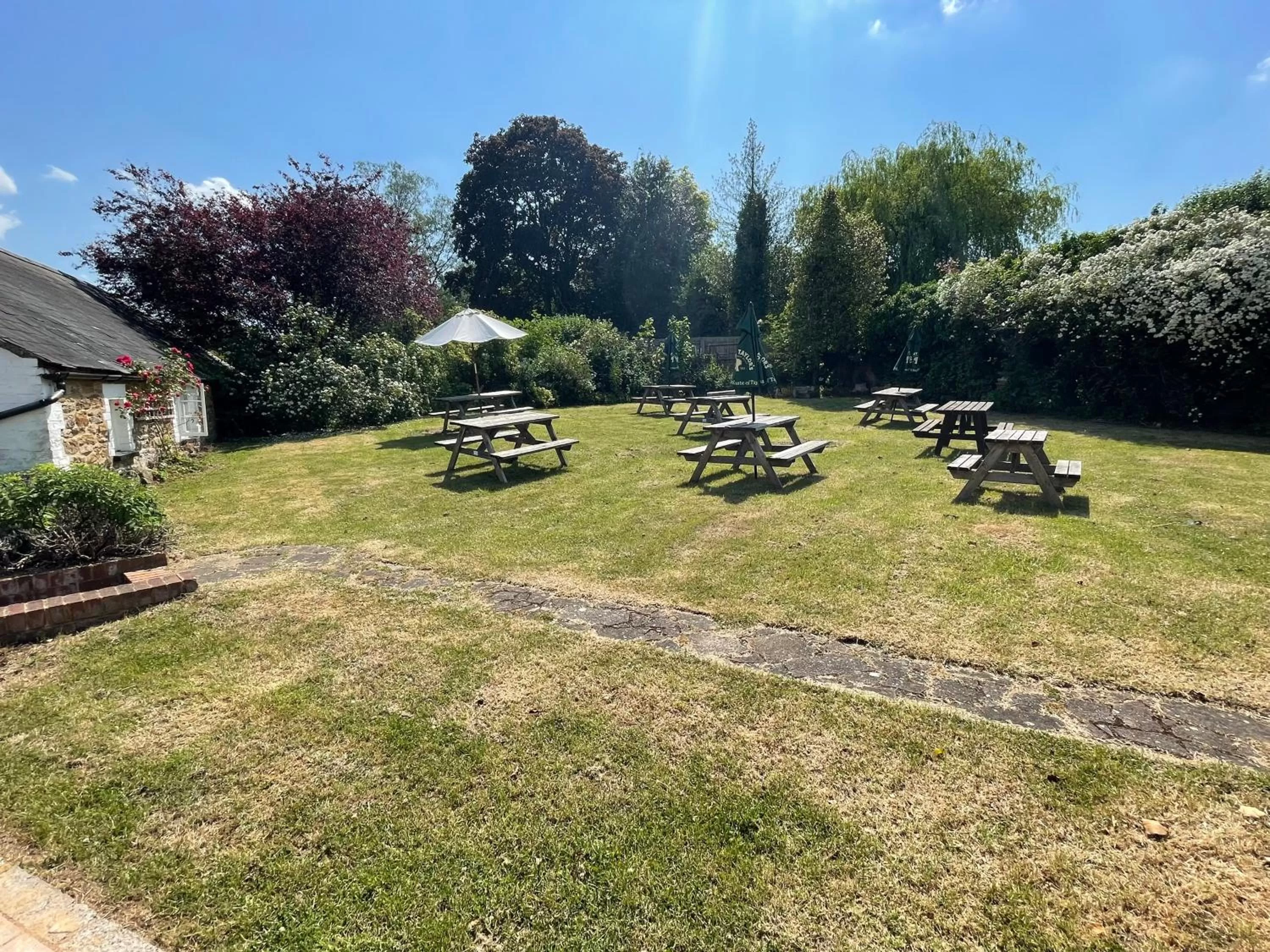 Garden in The Maltsters Country Inn