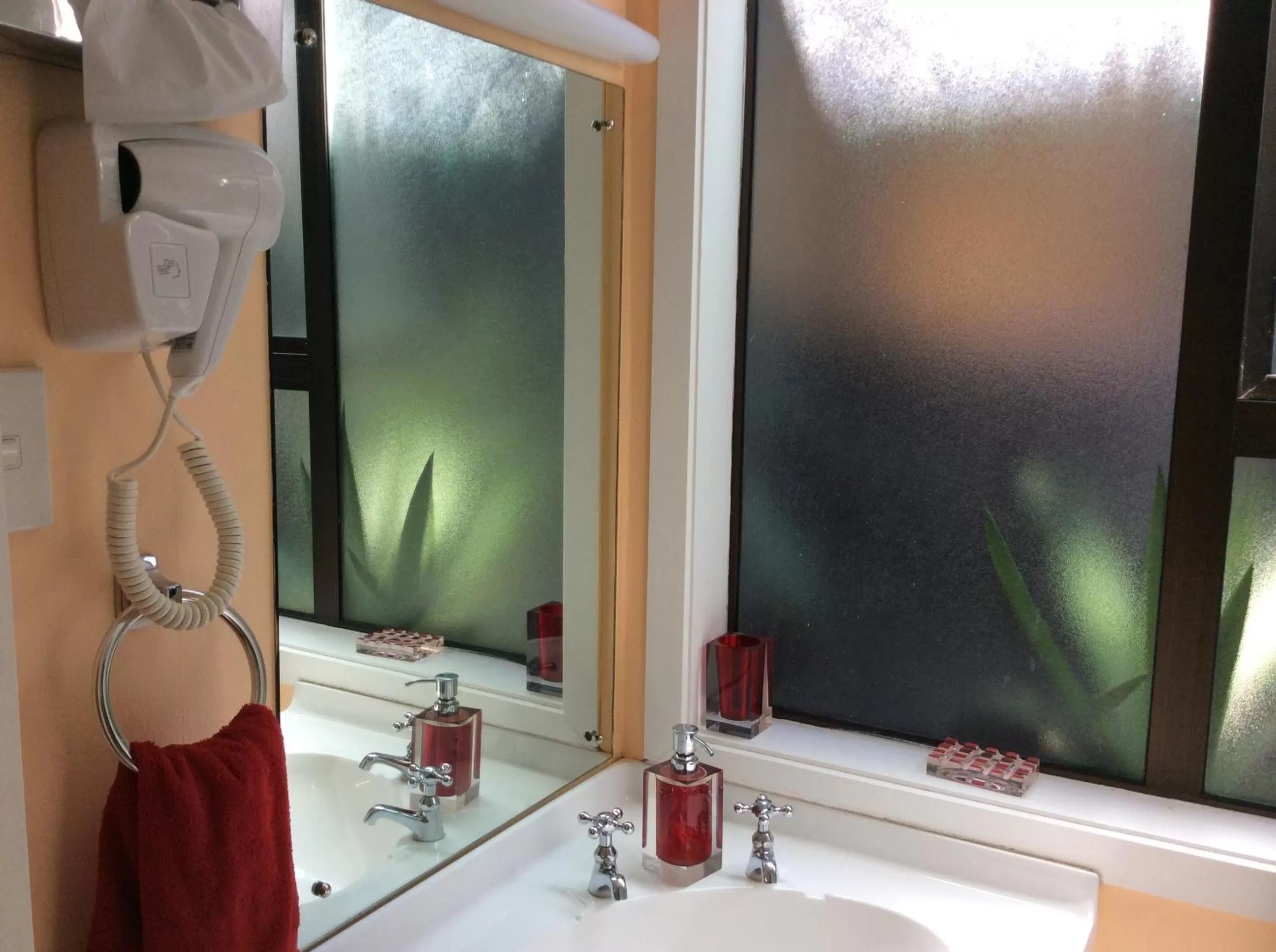 Bathroom in Anndion Motel