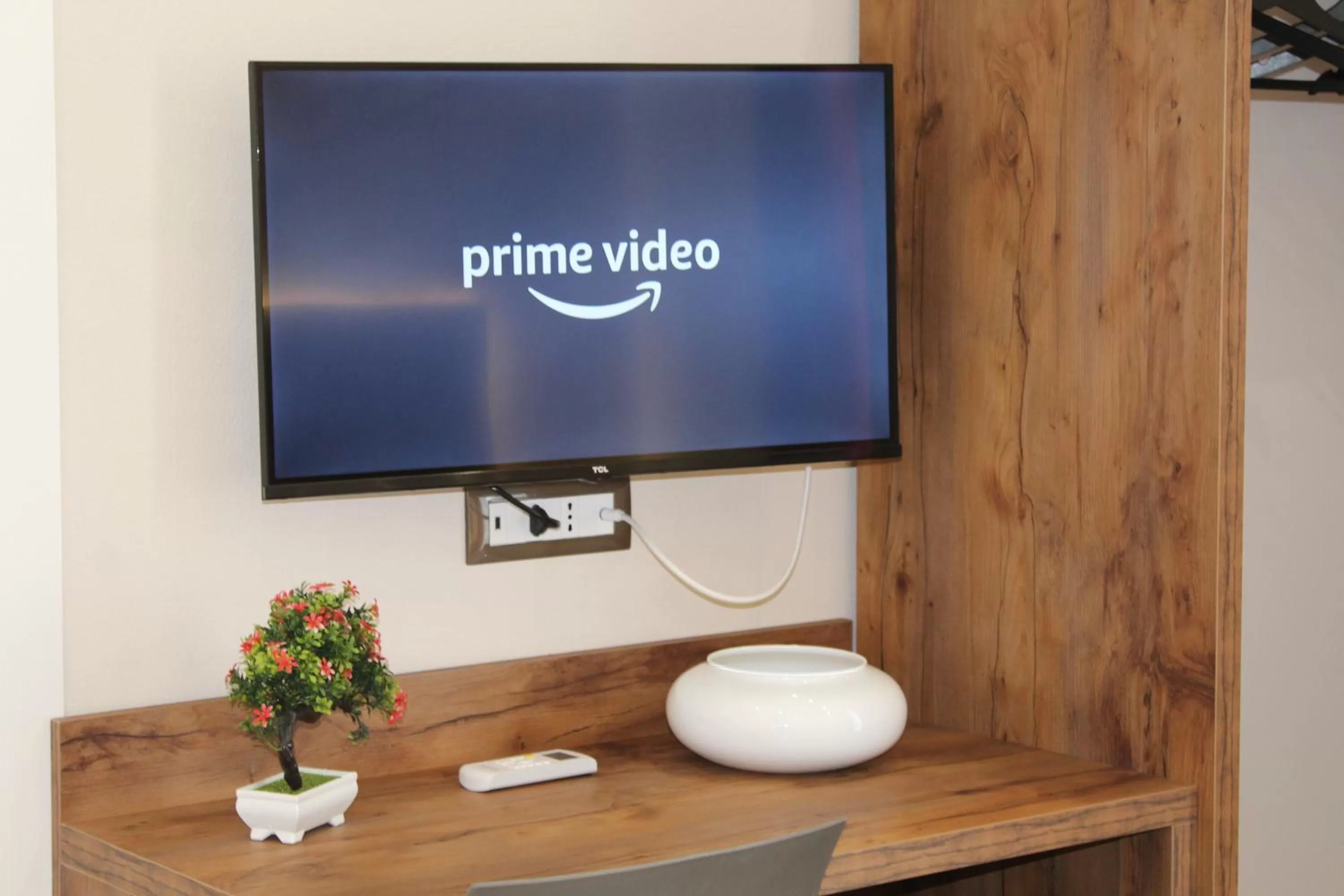 TV and multimedia, TV/Entertainment Center in Arsenale Porto