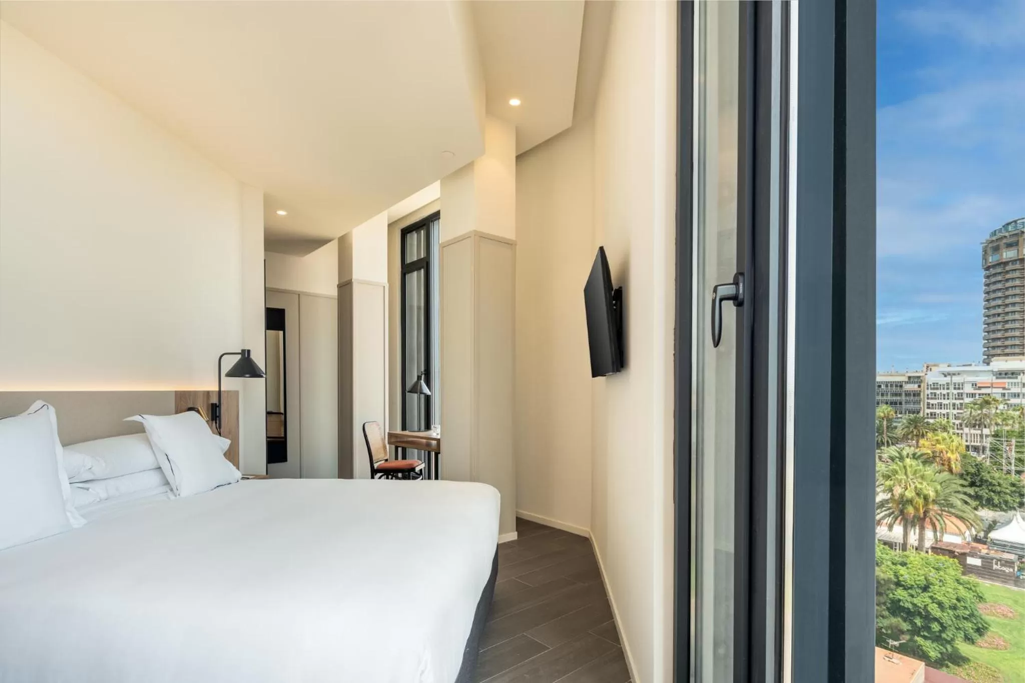 Bedroom, Bed in Hotel LIVVO Lumm