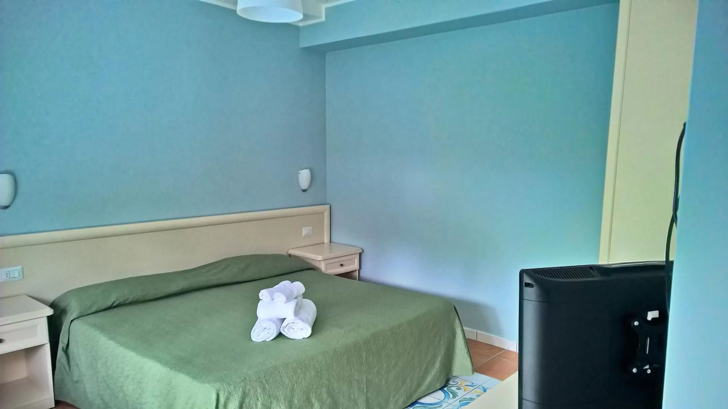 Bedroom, Bed in Medea Beach Resort