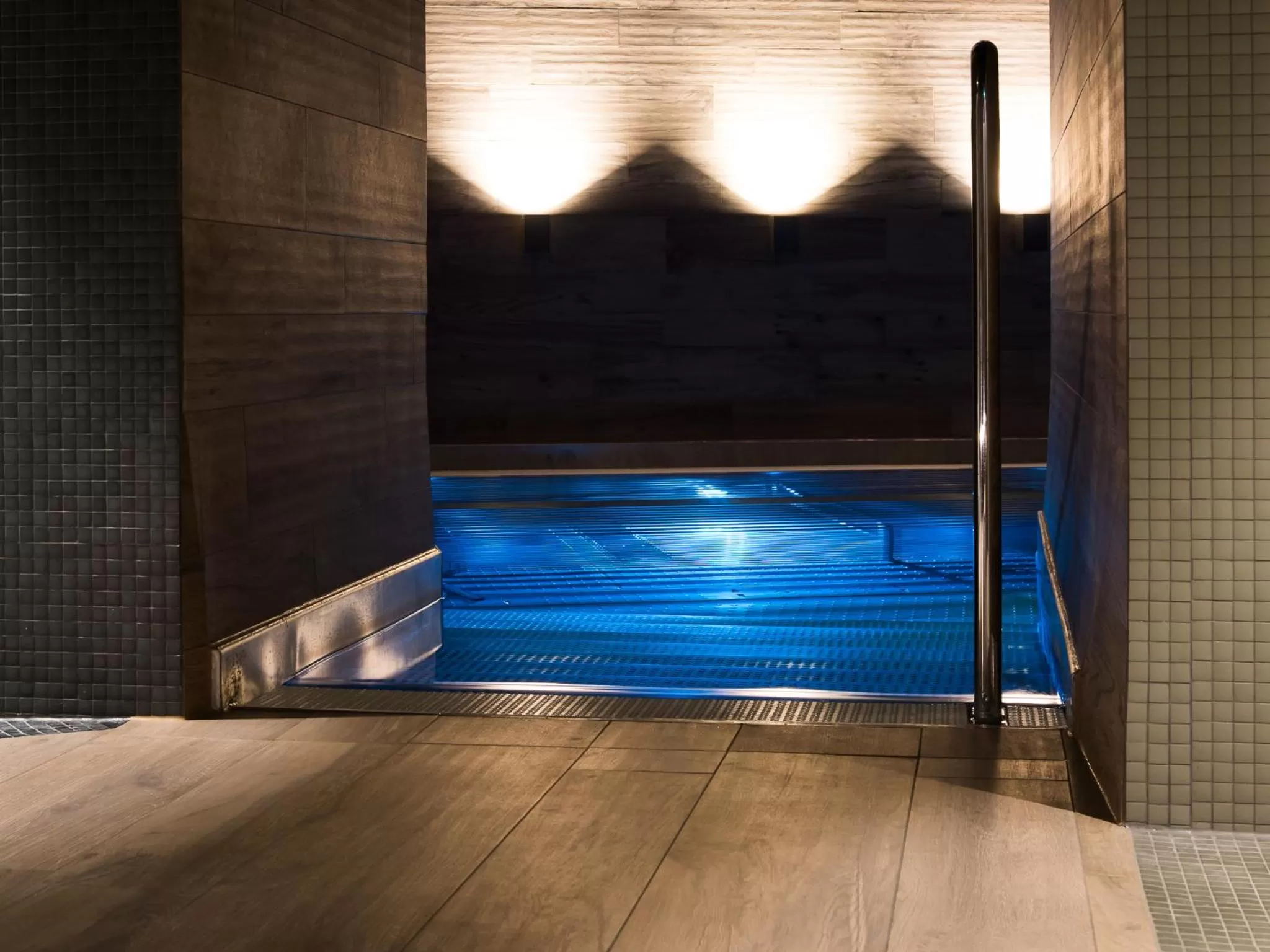 Swimming pool in Lydia Hotel