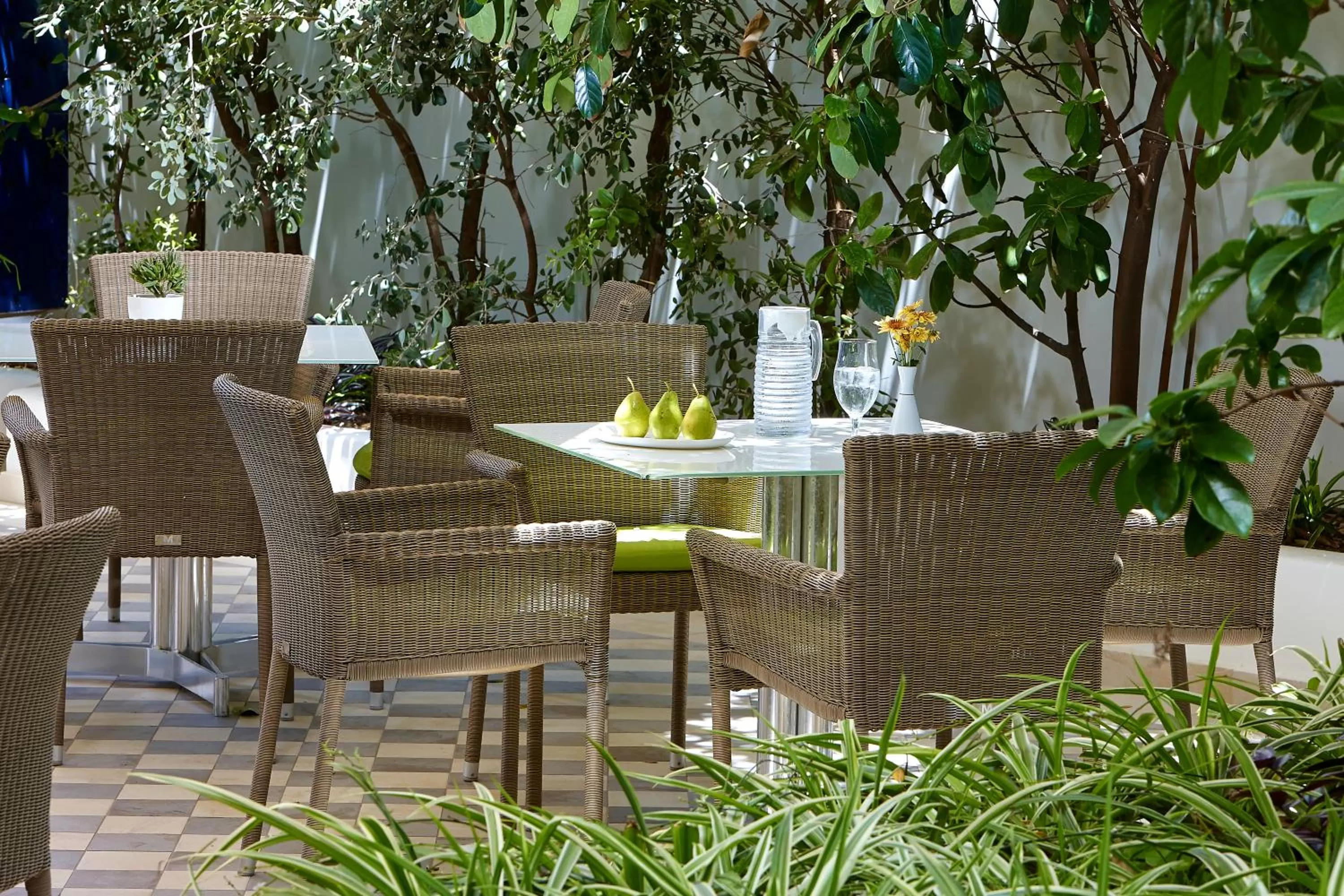 Patio in Atrion Hotel