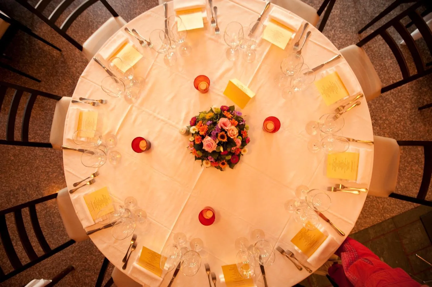 Restaurant/places to eat in Hotel Serenella