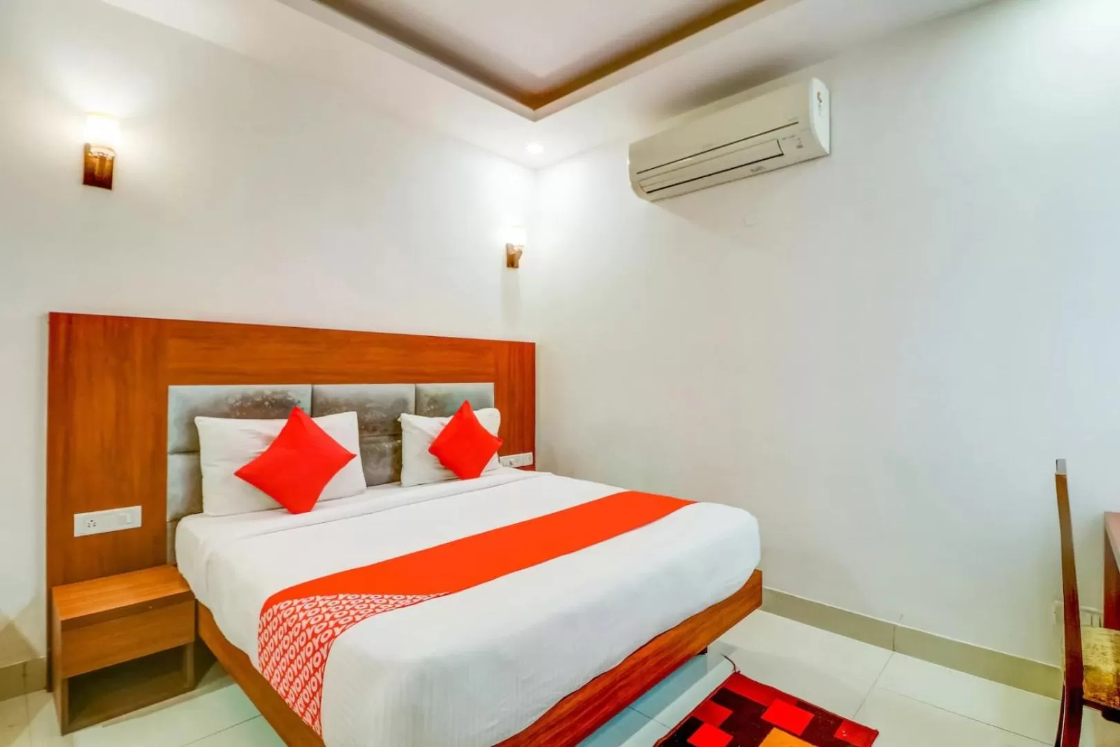 Bedroom in Hotel Airport View