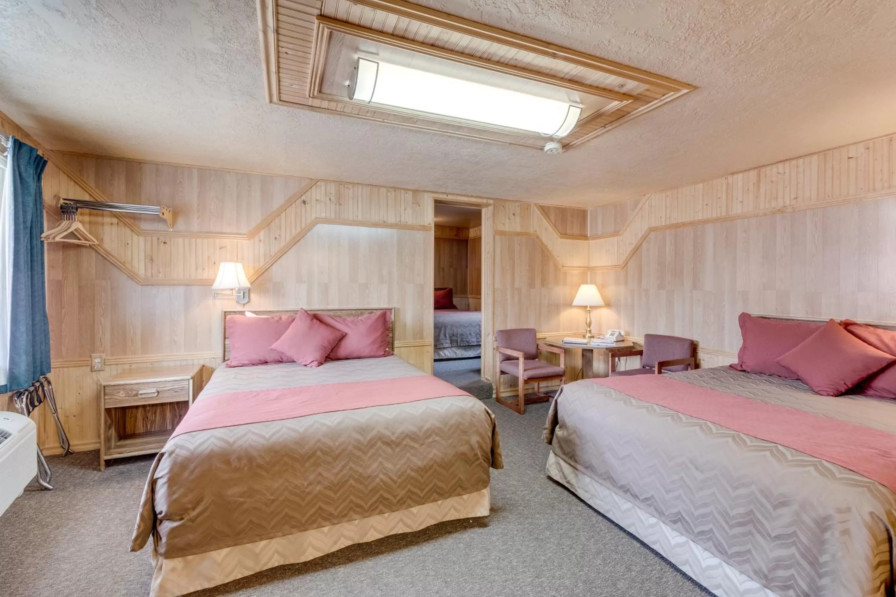 Bed in Zion Park Motel