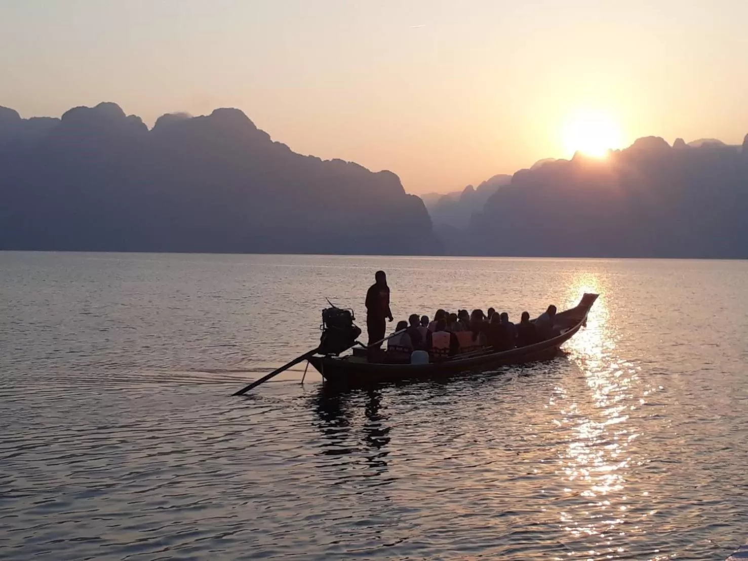 People in Khao Sok Jungle Huts Resort