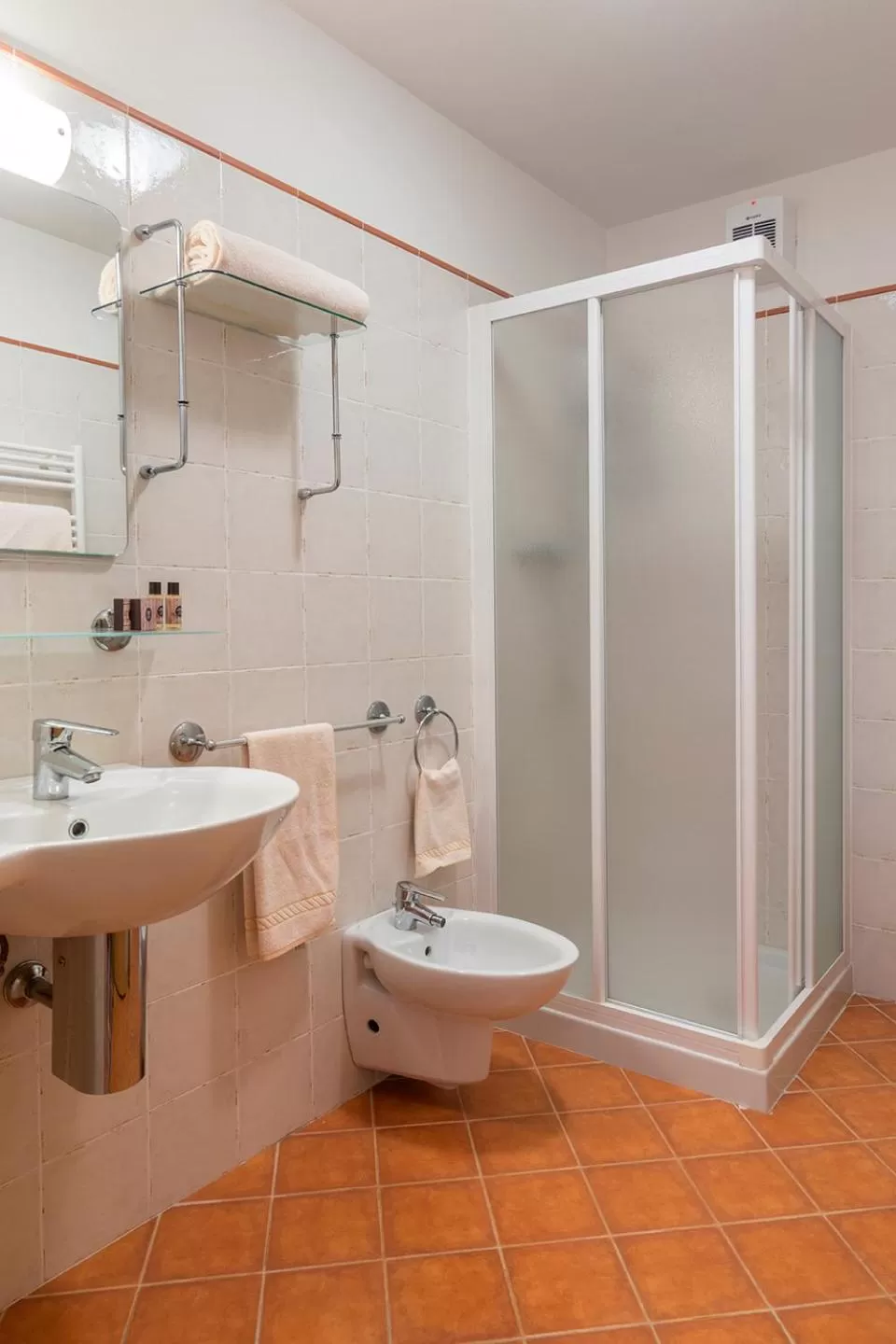 Bathroom in Locanda Alpina