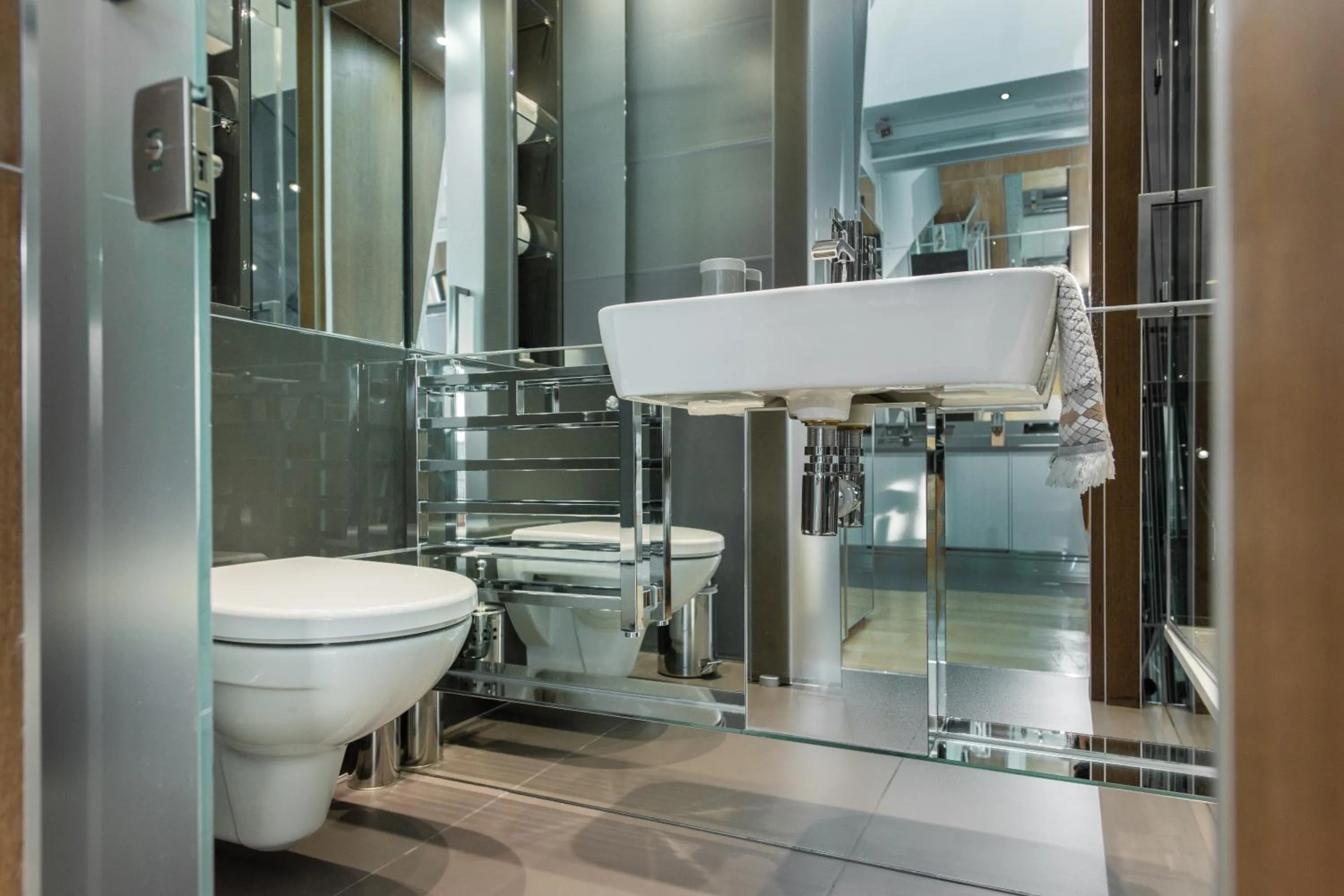 Toilet in The Harrington - Gloucester Road - 1 Harrington Gardens