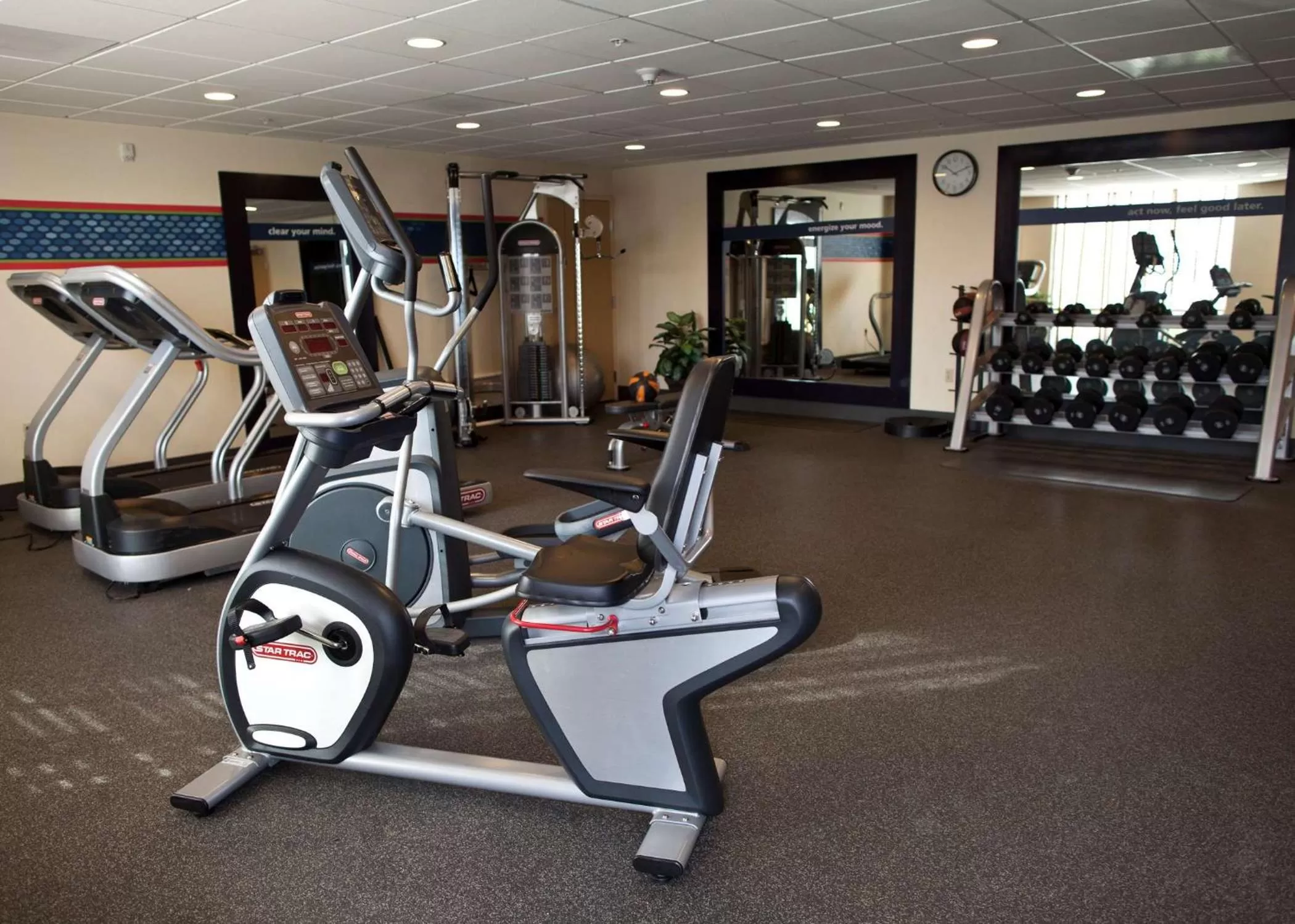 Fitness centre/facilities in Hampton Inn & Suites Pittsburg